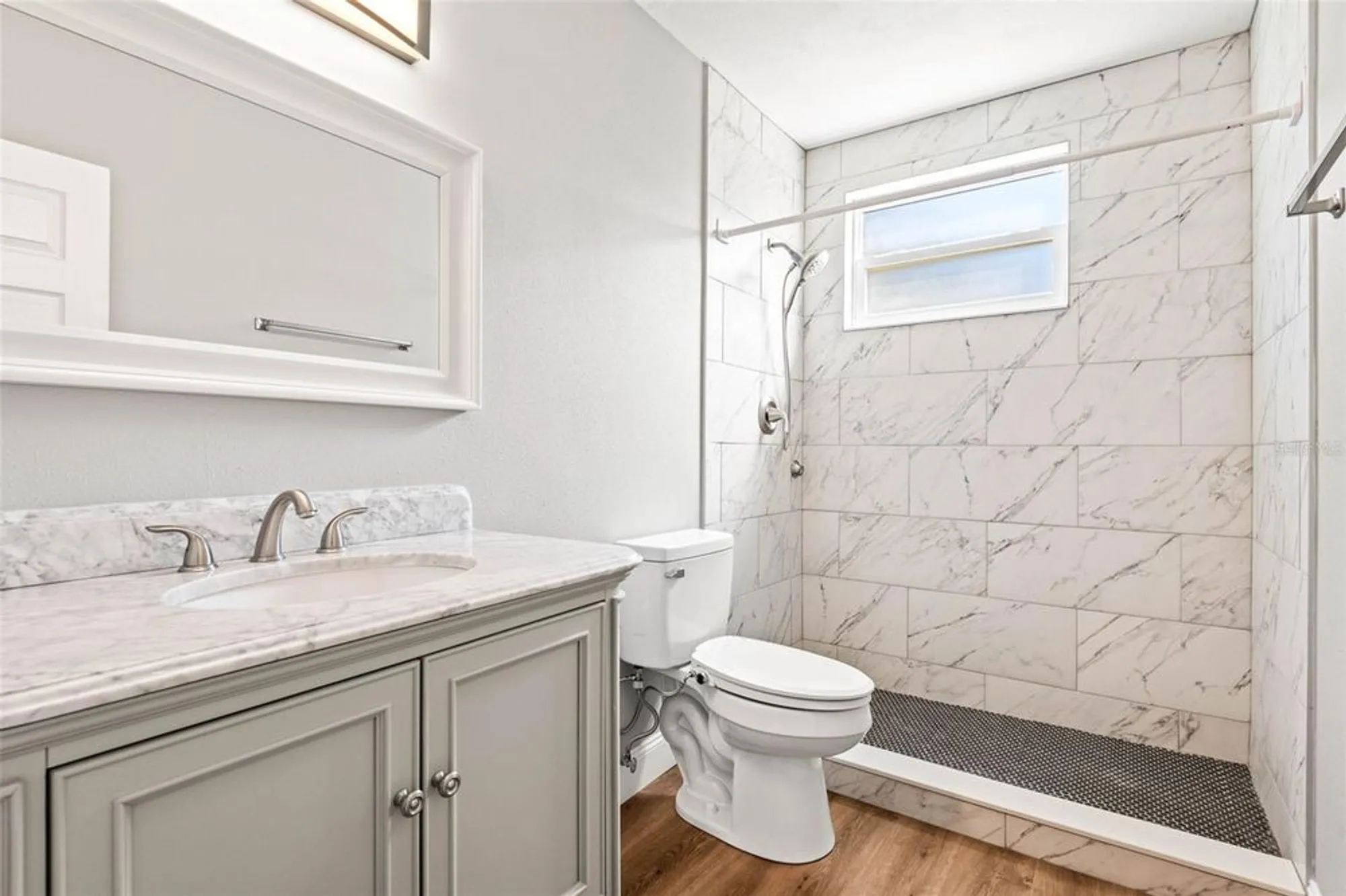 Property Slideshow image 24 of 32 | 2041 australia way 35, Clearwater, FL, 33763