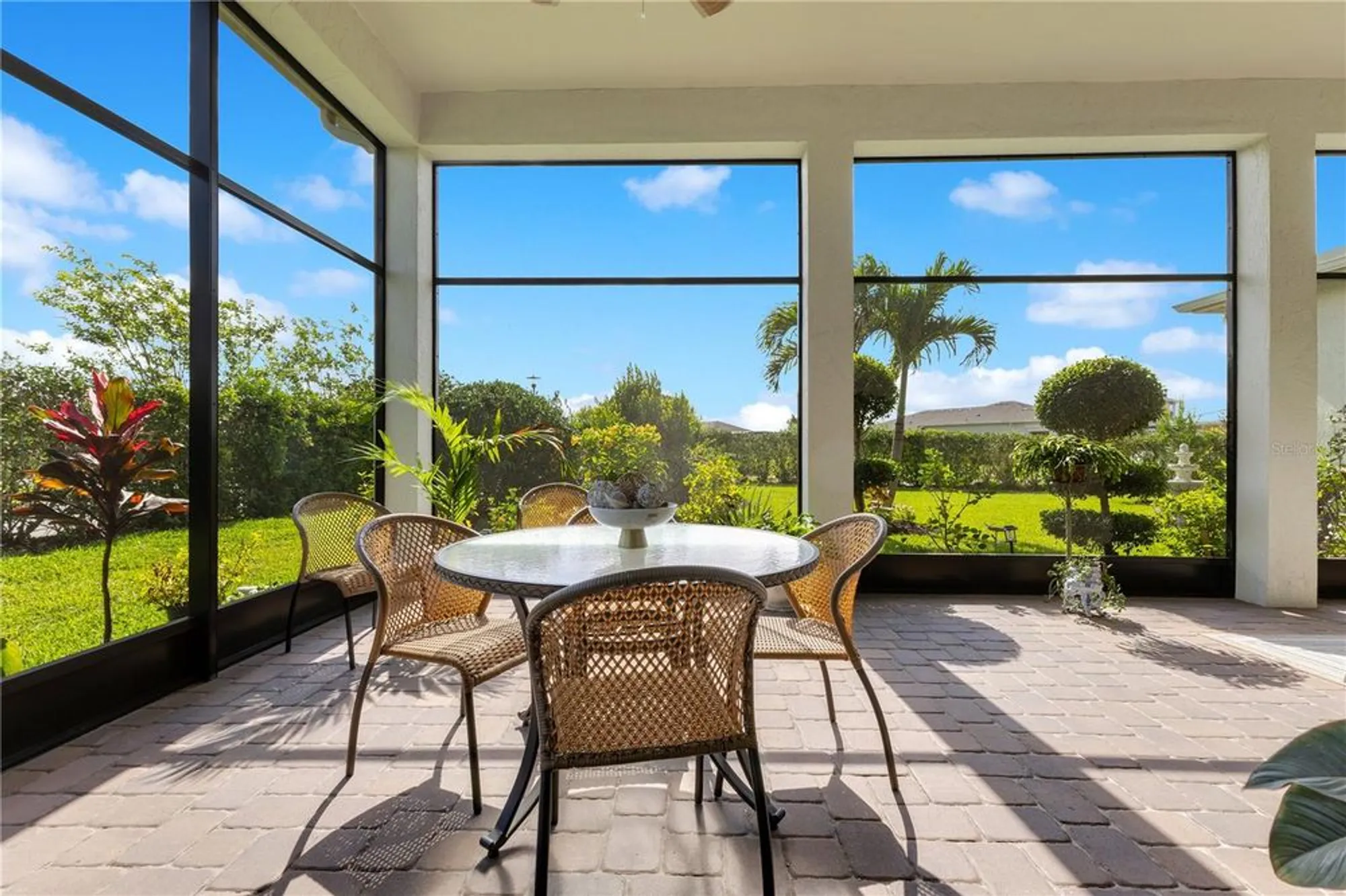 Property Slideshow image 36 of 77 | 2672 meadowedge loop, Saint Cloud, FL, 34772