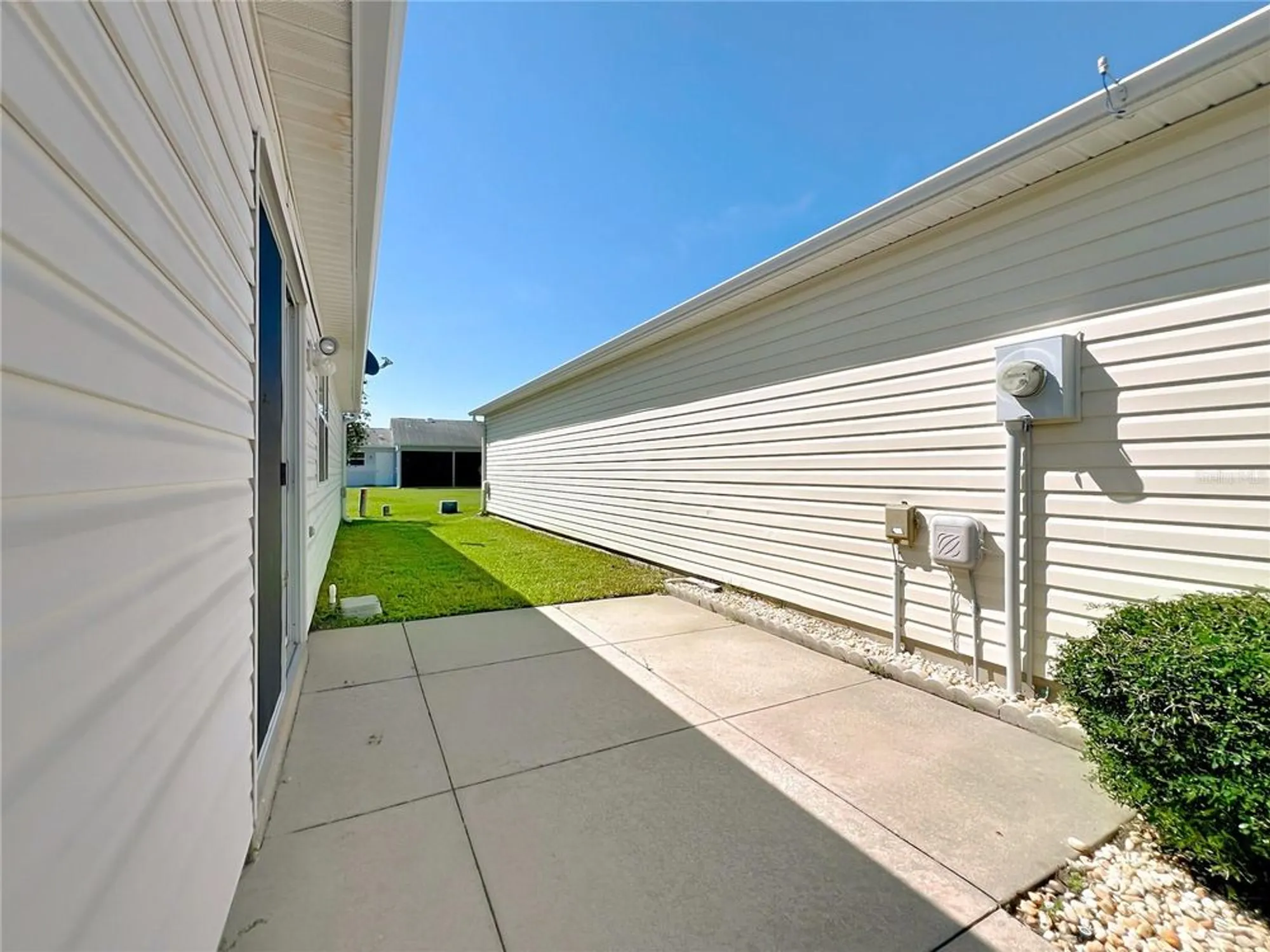 Property Slideshow image 38 of 42 | 2140 estevez dr, The Villages, FL, 32159