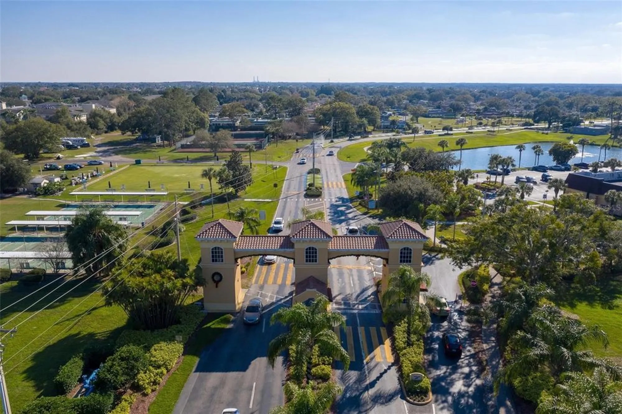 Property Slideshow image 2 of 41 | 1609 laughton pl, Sun City Center, FL, 33573