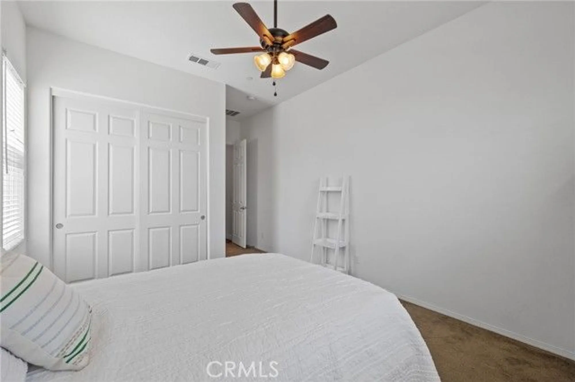 Property Slideshow image 20 of 28 | 9904 toscana dr, Bakersfield, CA, 93306