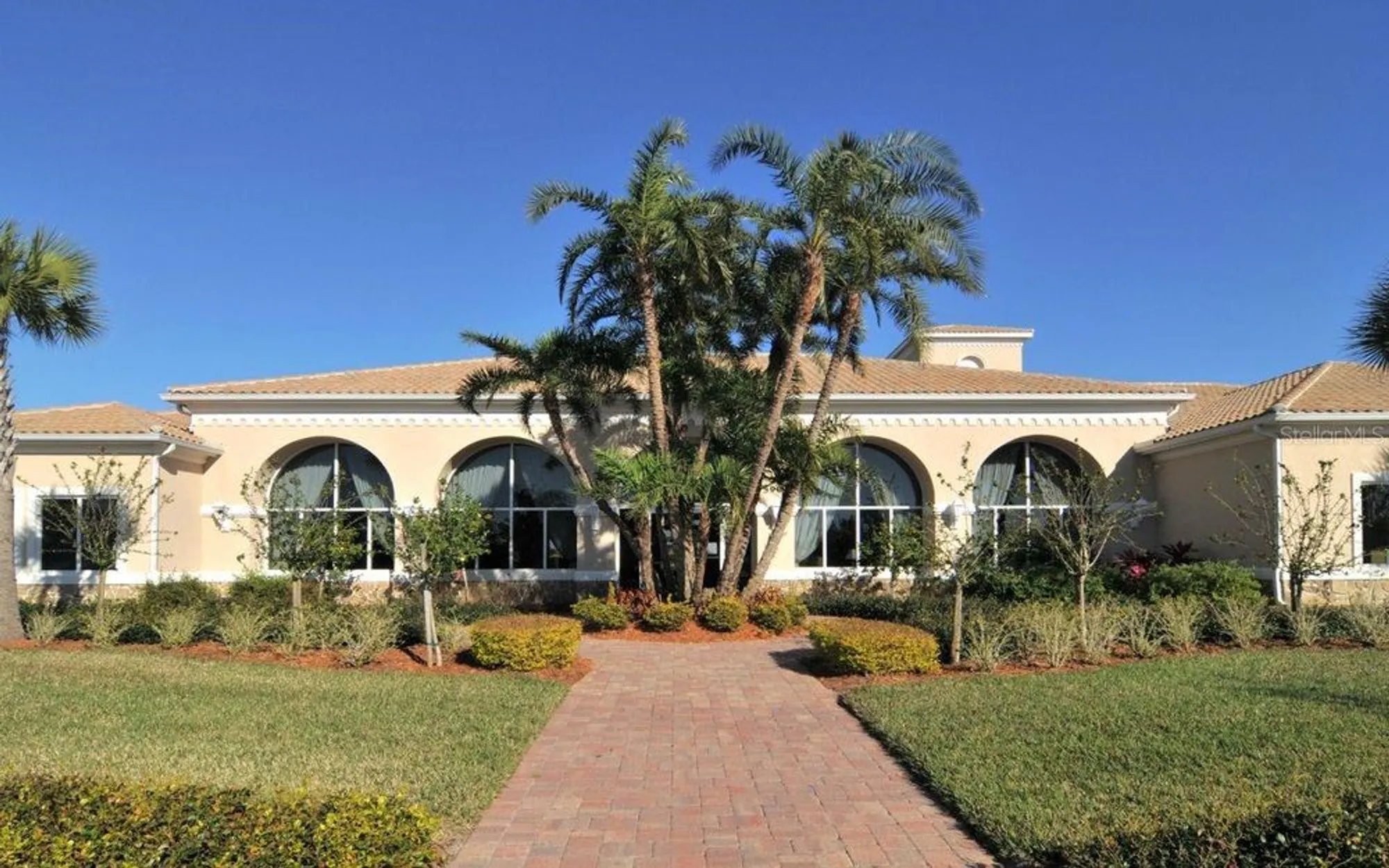 Property Slideshow image 33 of 54 | 1707 burgos dr, Sarasota, FL, 34238