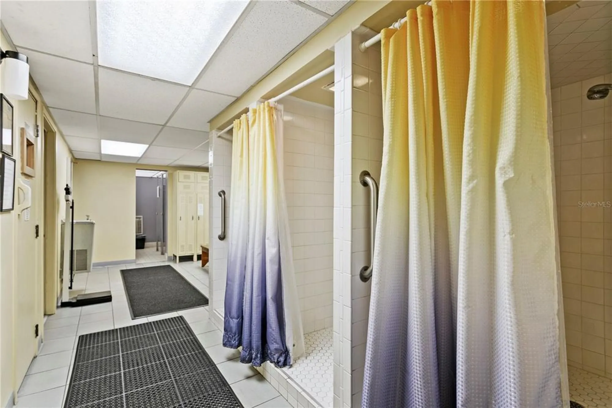 Property Slideshow image 53 of 73 | 7400 sun island dr 407, South Pasadena, FL, 33707