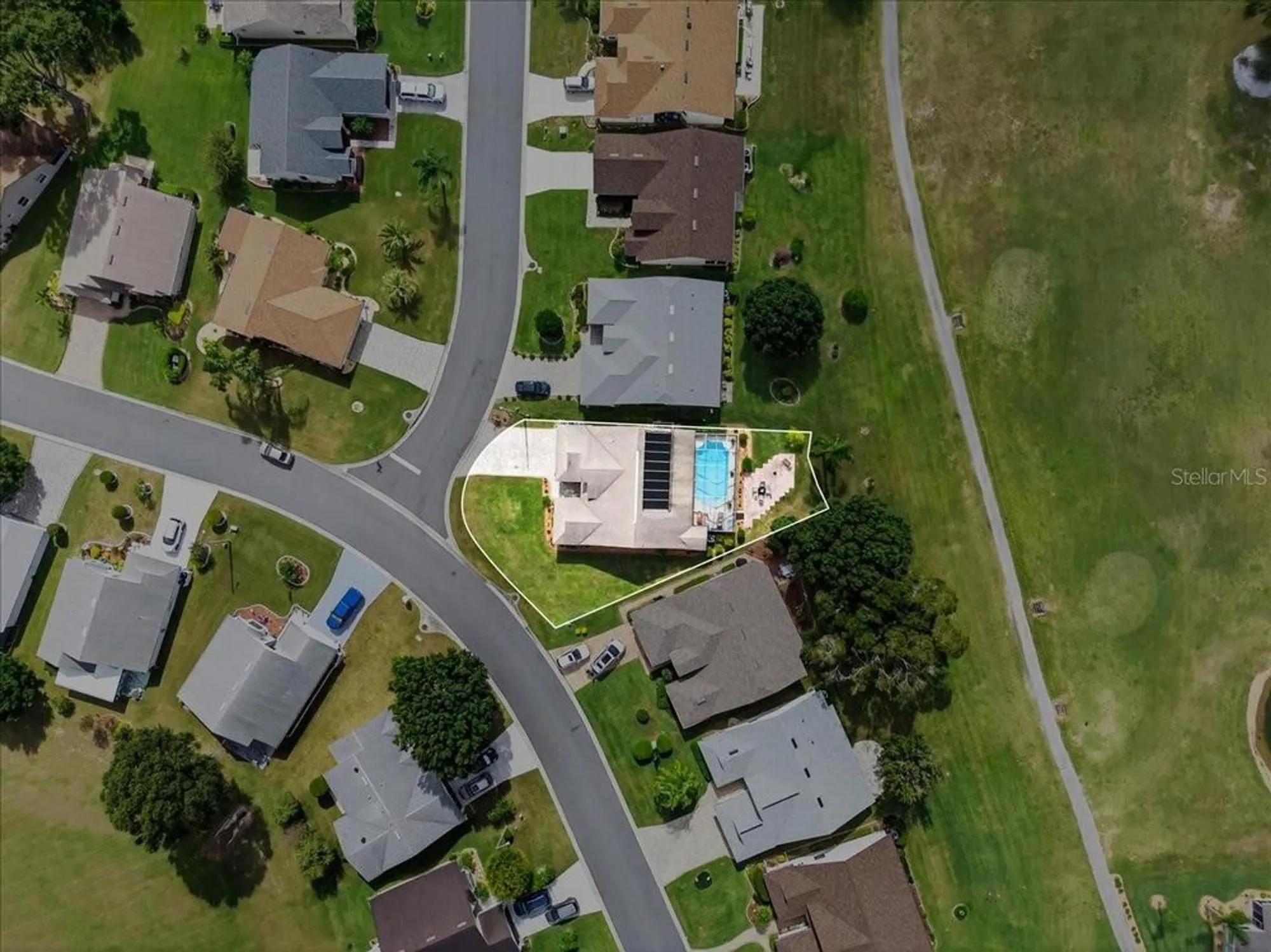 Property Slideshow image 33 of 81 | 6160 crane dr, Lakeland, FL, 33809