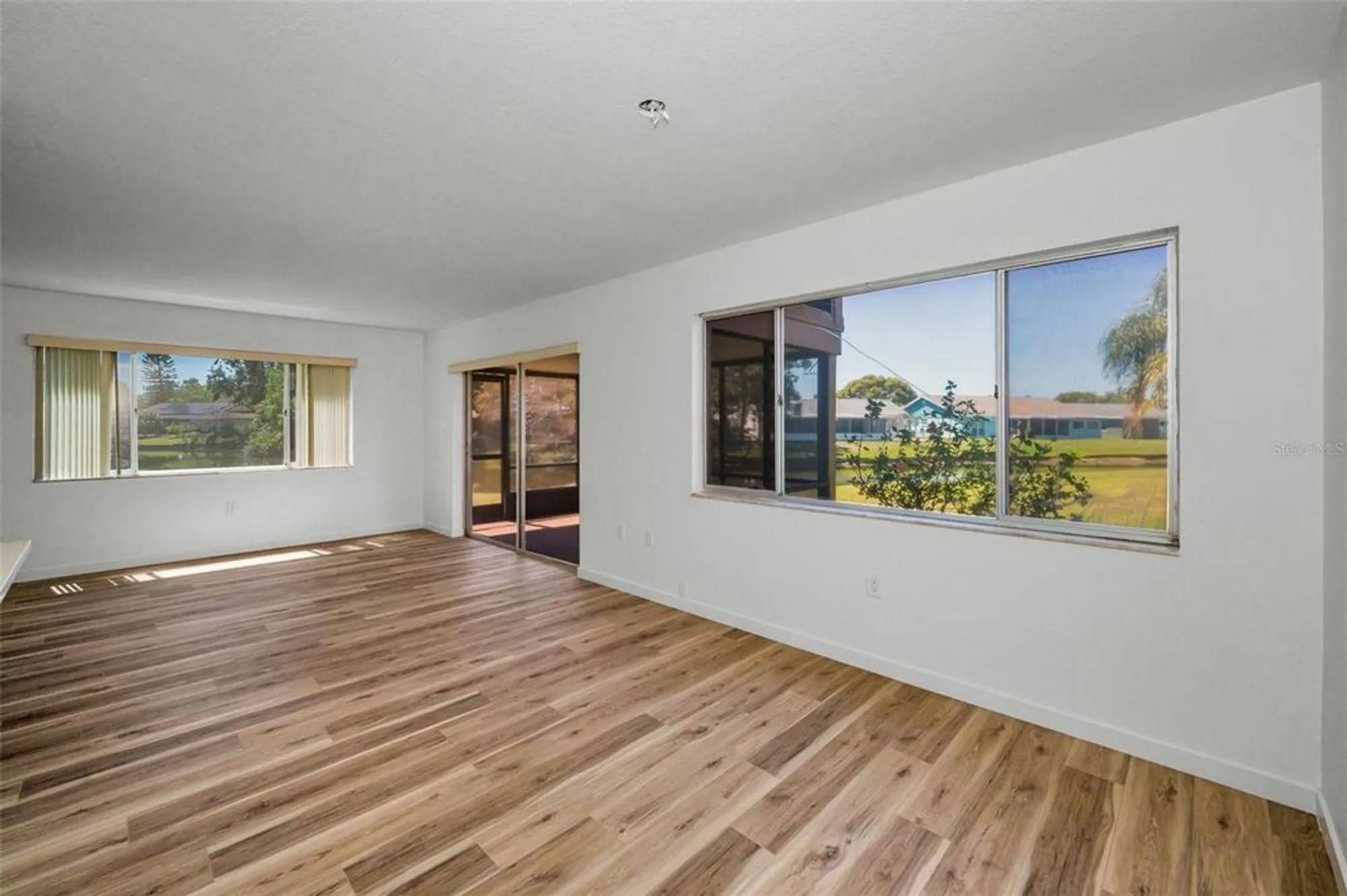 Property Slideshow image 20 of 89 | 3847 lighthouse way # 3847, New Port Richey, FL, 34652