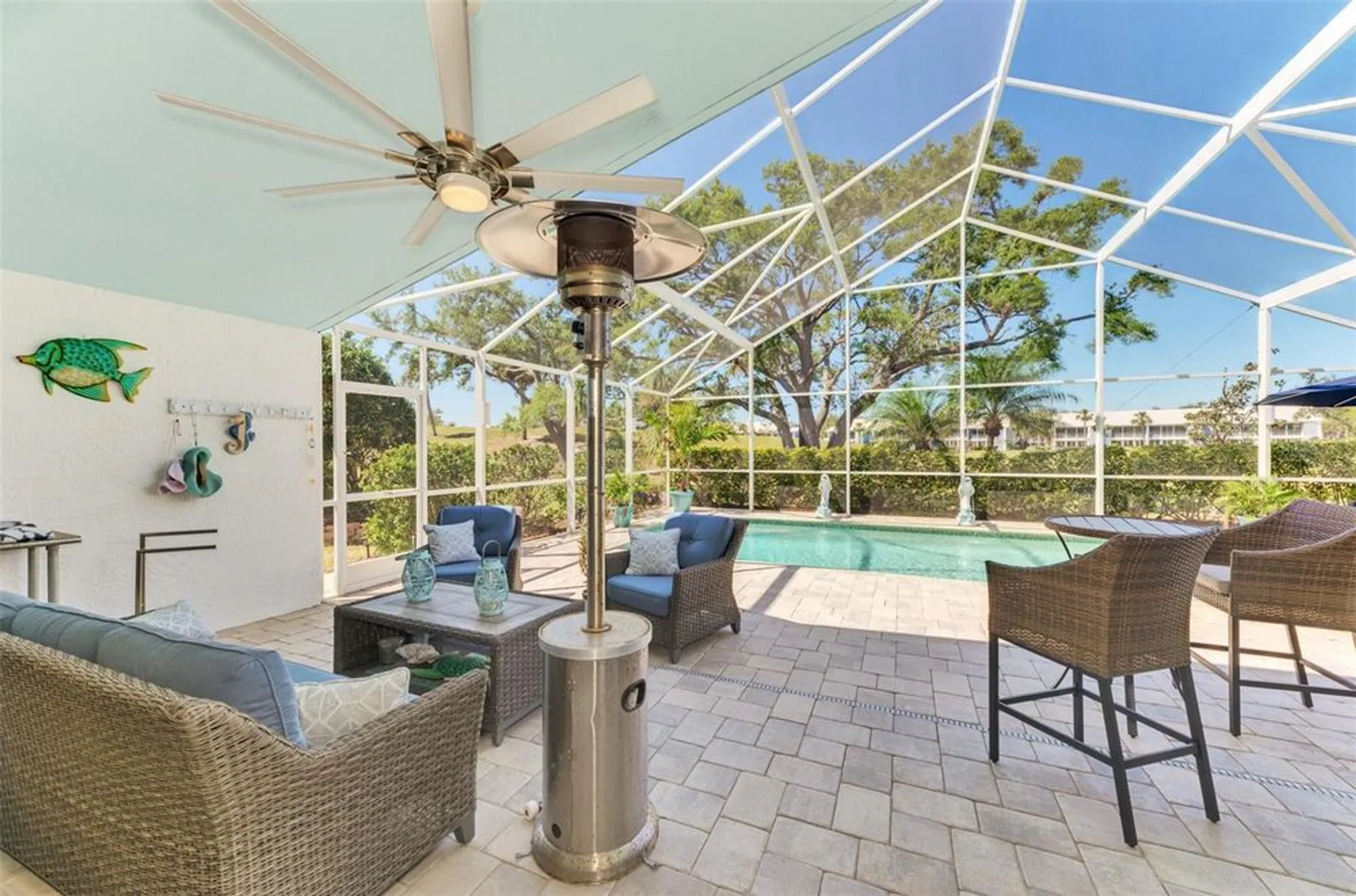 Property Slideshow image 42 of 55 | 320 bermuda ct 10, Venice, FL, 34293
