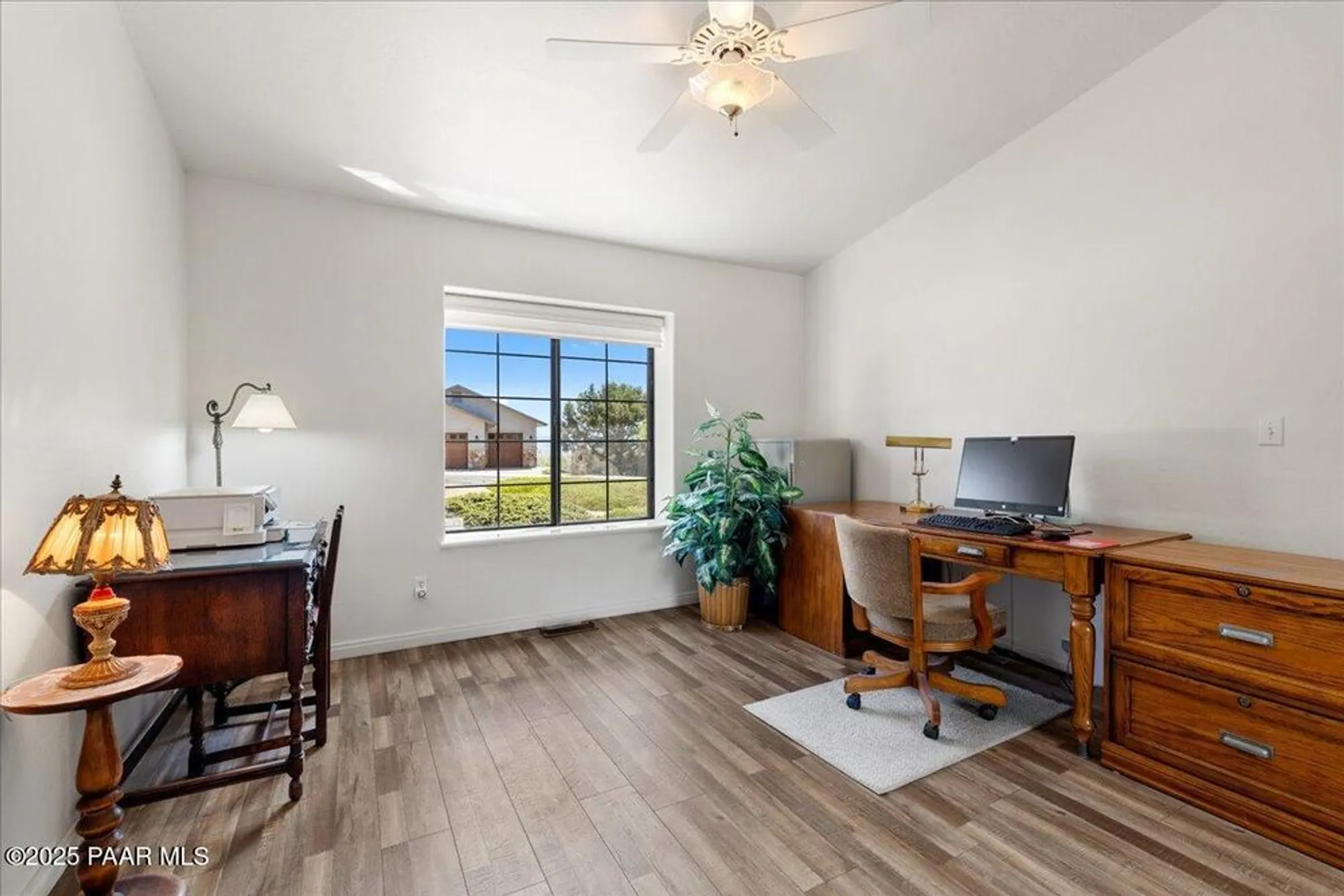 Property Slideshow image 21 of 48 | 528 miracle rider rd, Prescott, AZ, 86301