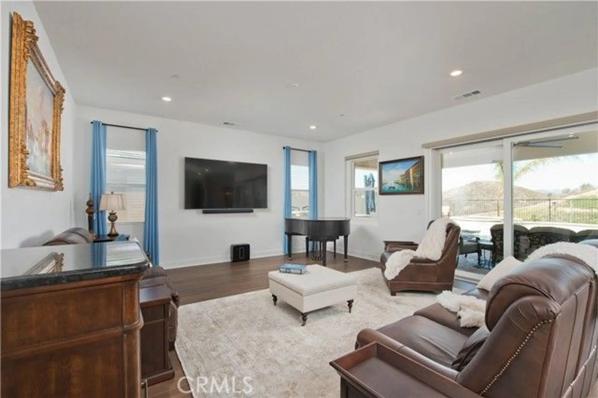 Property Slideshow image 16 of 55 | 29595 paseo guijarro, Valencia, CA, 91354
