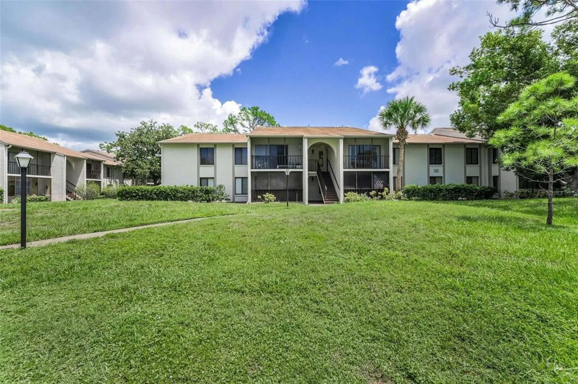 Property Slideshow image 7 of 62 | 2687 pine ridge way f2, Palm Harbor, FL, 34684