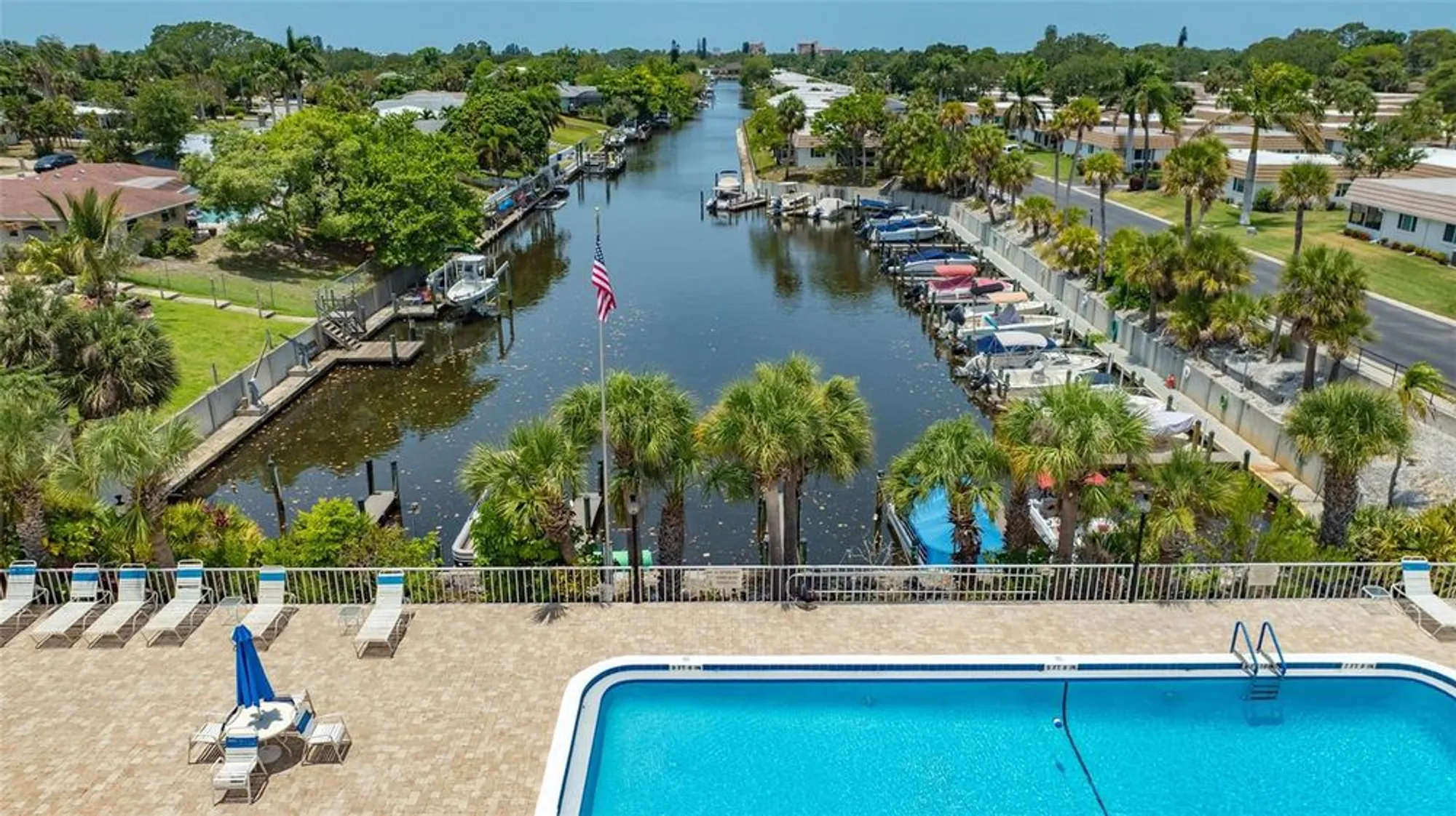 Property Slideshow image 77 of 86 | 2016 riverbluff pkwy v328, Sarasota, FL, 34231