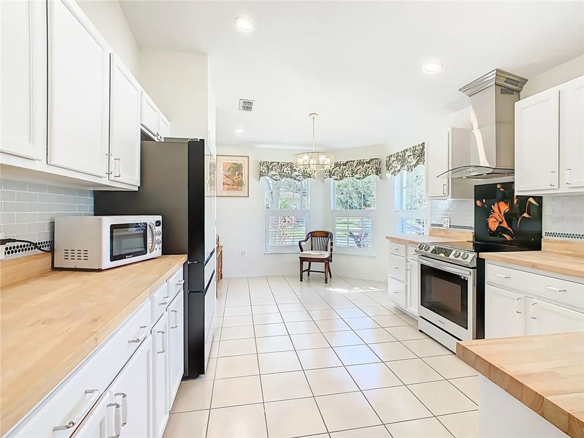 Property Slideshow image 8 of 49 | 205 bell tower xing, Poinciana, FL, 34759