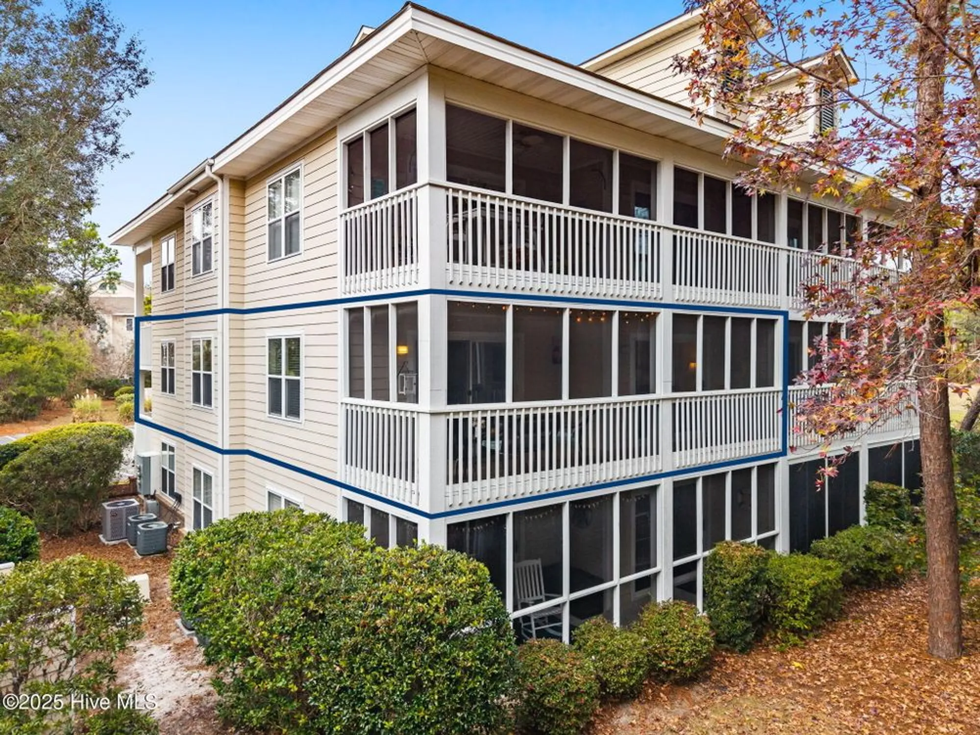 Property Slideshow image 41 of 75 | 3350 club villa dr 2104, Southport, NC, 28461