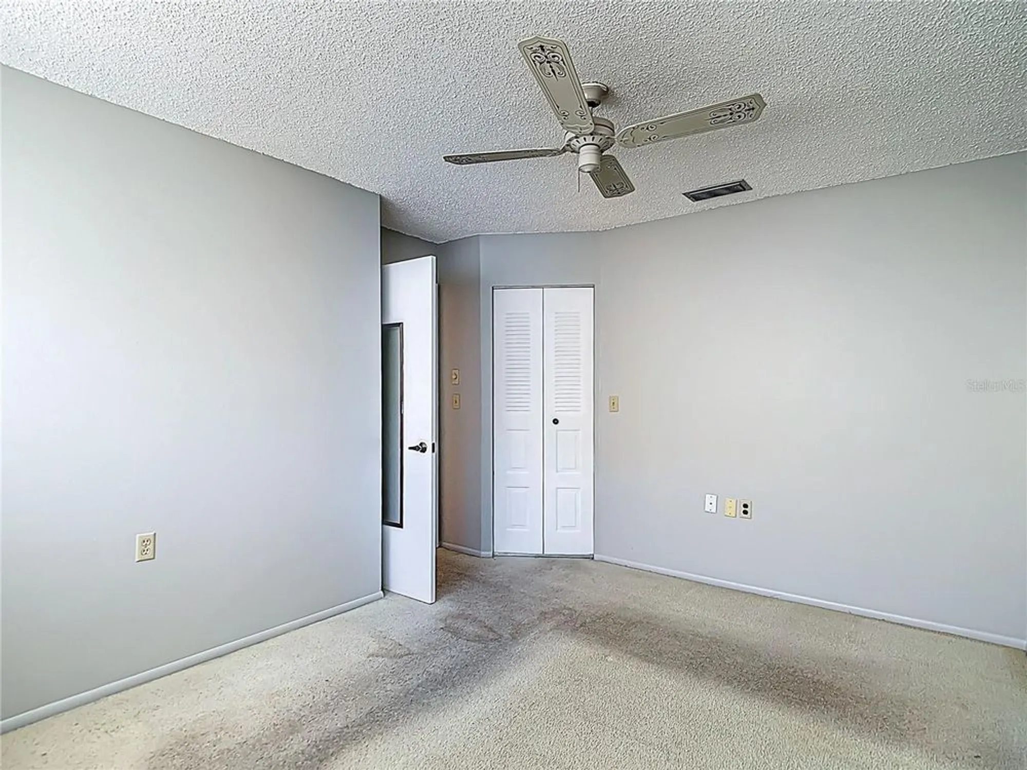 Property Slideshow image 32 of 51 | 10819 los santos dr, Port Richey, FL, 34668