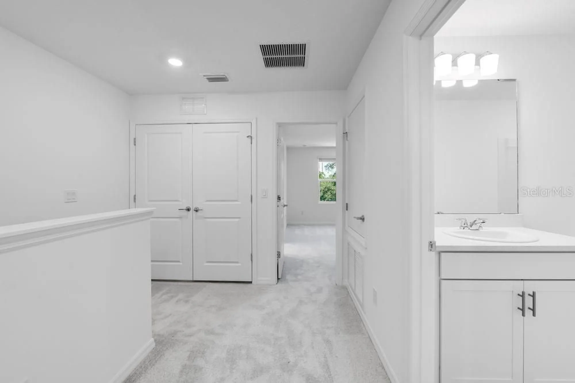 Property Slideshow image 26 of 40 | 15148 cuzcorro ct, Nokomis, FL, 34275