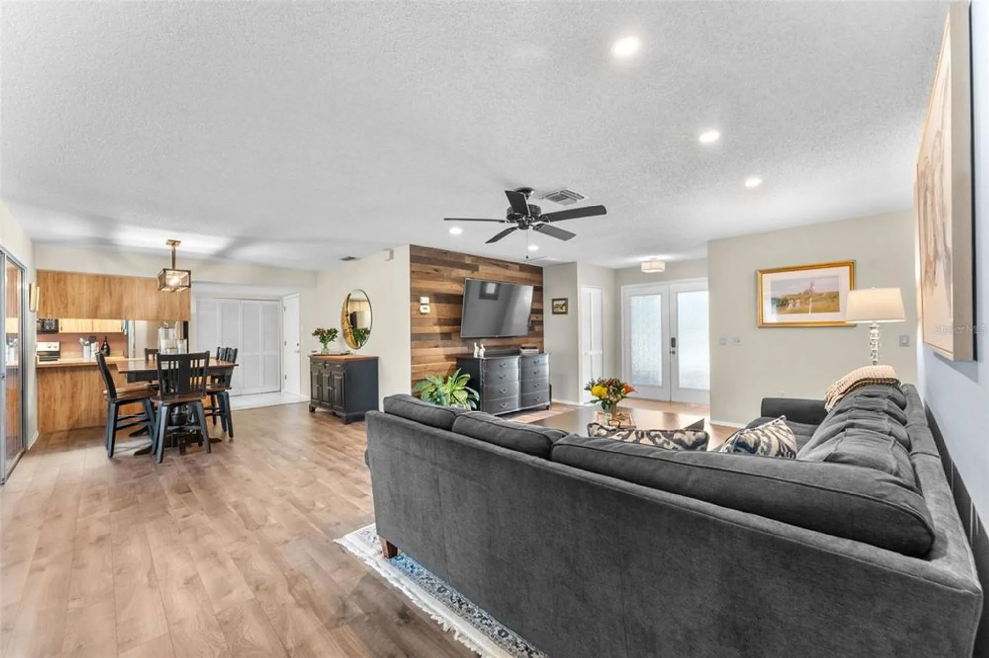 Property Slideshow image 10 of 58 | 2671 royal ridge dr, Spring Hill, FL, 34606