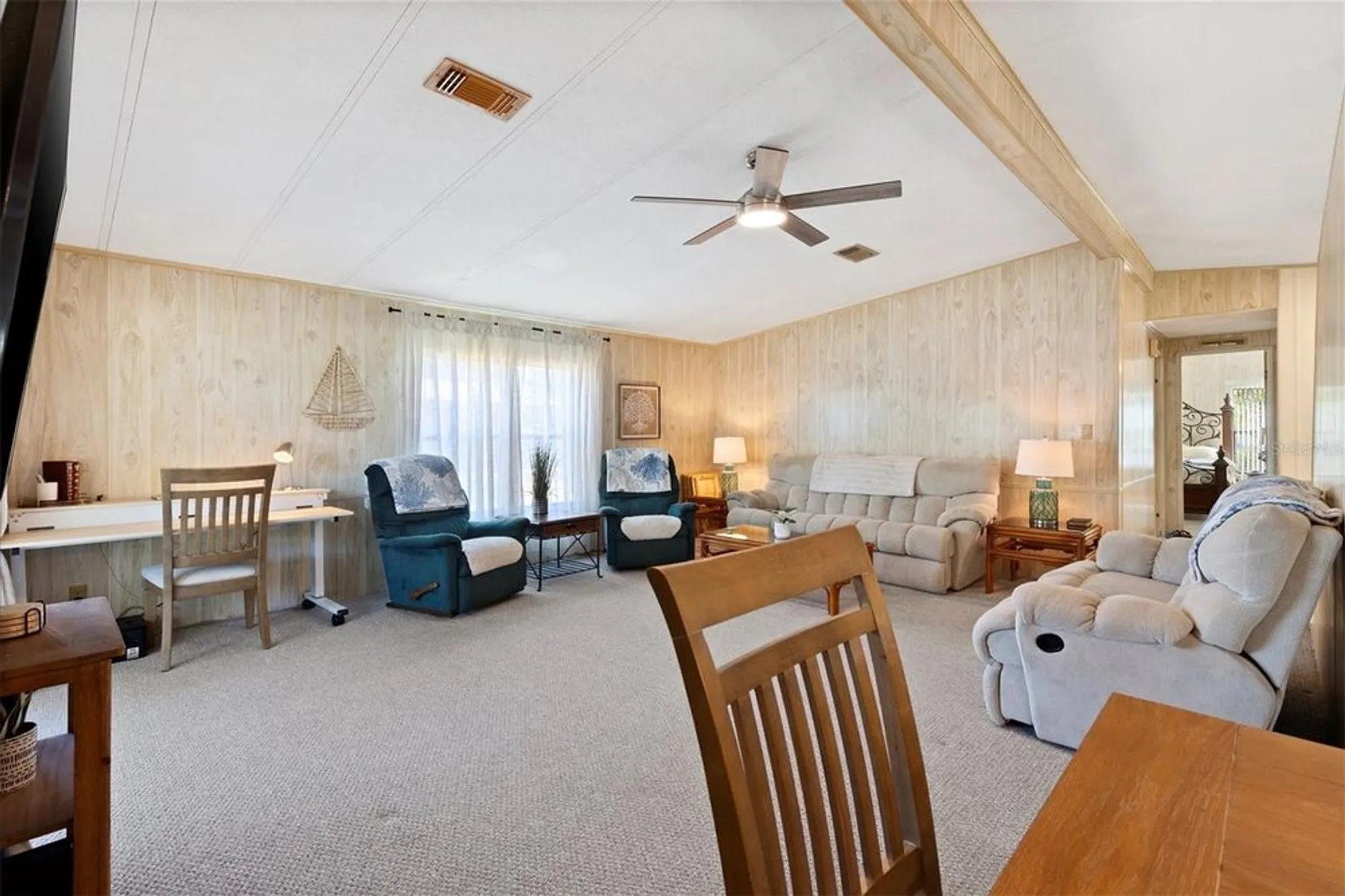 Property Slideshow image 12 of 30 | 104 winterberry ave, Wildwood, FL, 34785