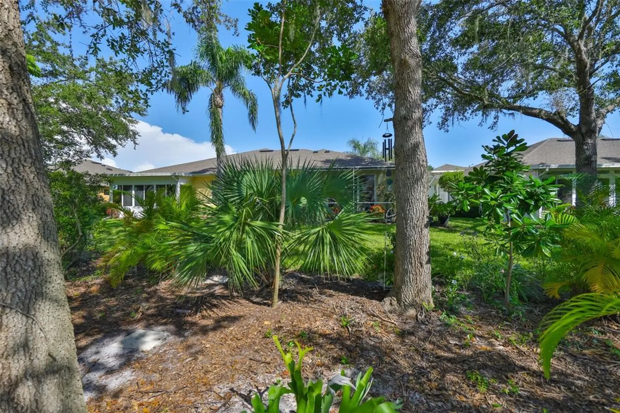 Property Slideshow image 37 of 63 | 2044 sifield greens way, Sun City Center, FL, 33573