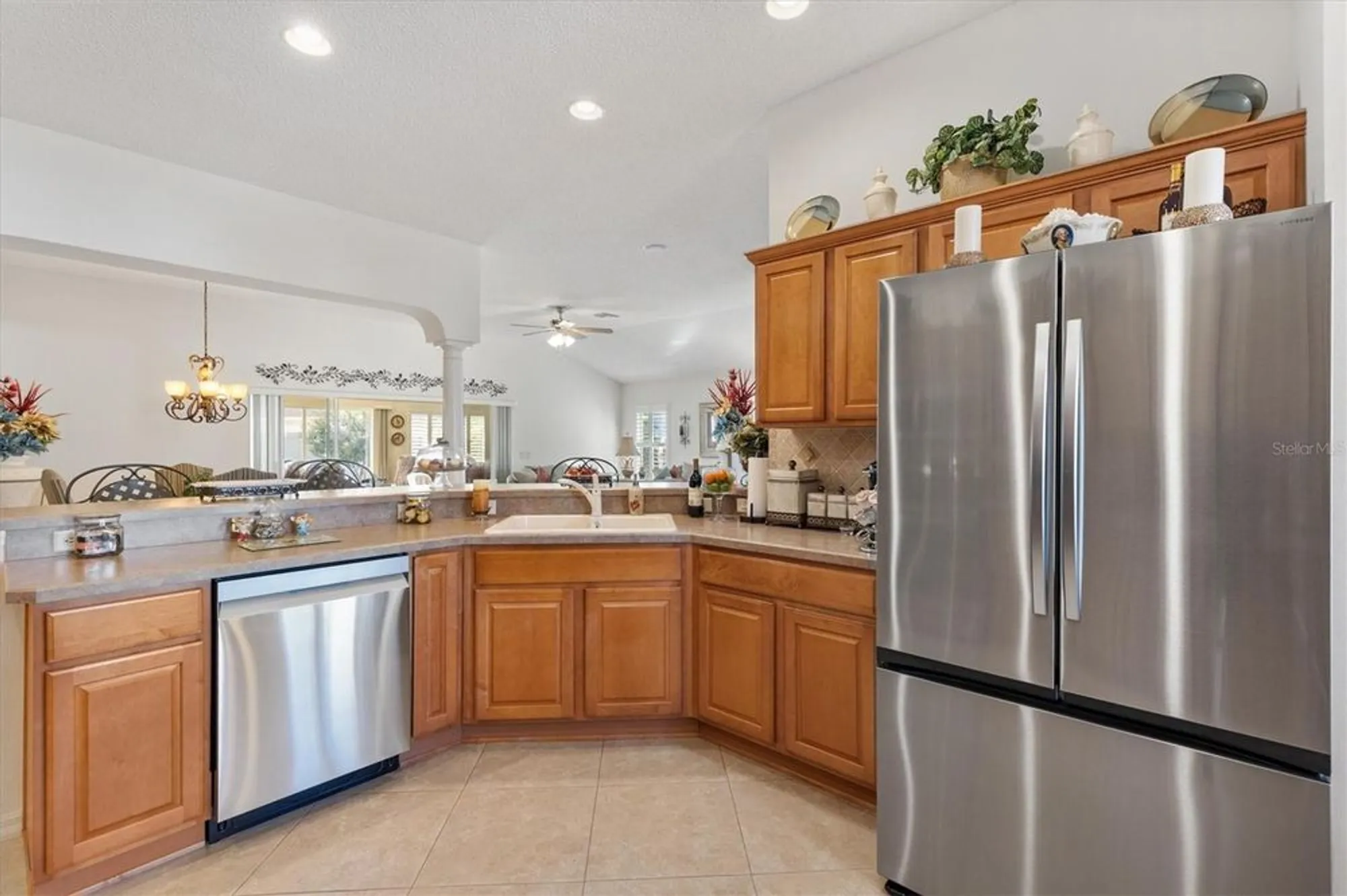 Property Slideshow image 8 of 37 | 552 society hill cir, The Villages, FL, 32162