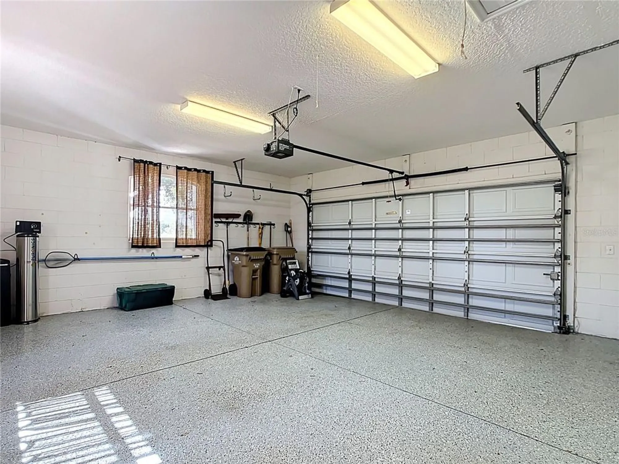 Property Slideshow image 26 of 41 | 5311 saddleback ct, Lady Lake, FL, 32159