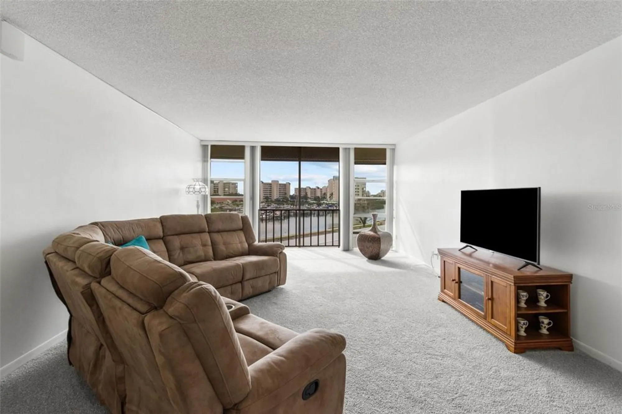 Property Slideshow image 19 of 58 | 7400 sun island dr 412, South Pasadena, FL, 33707