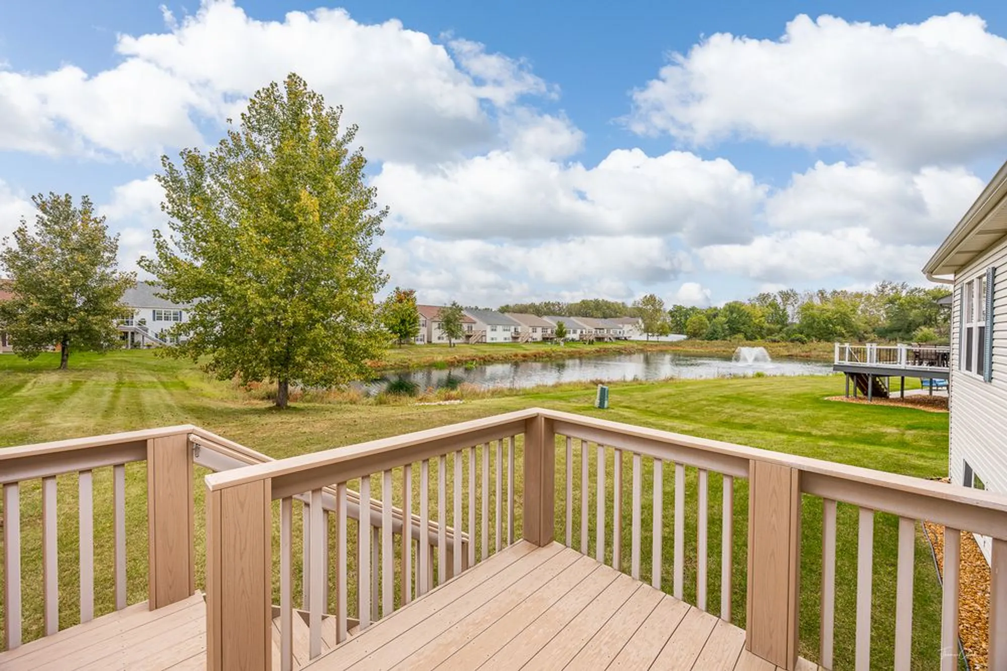 Property Slideshow image 23 of 28 | 17340 lucerne ct, Lockport, IL, 60441