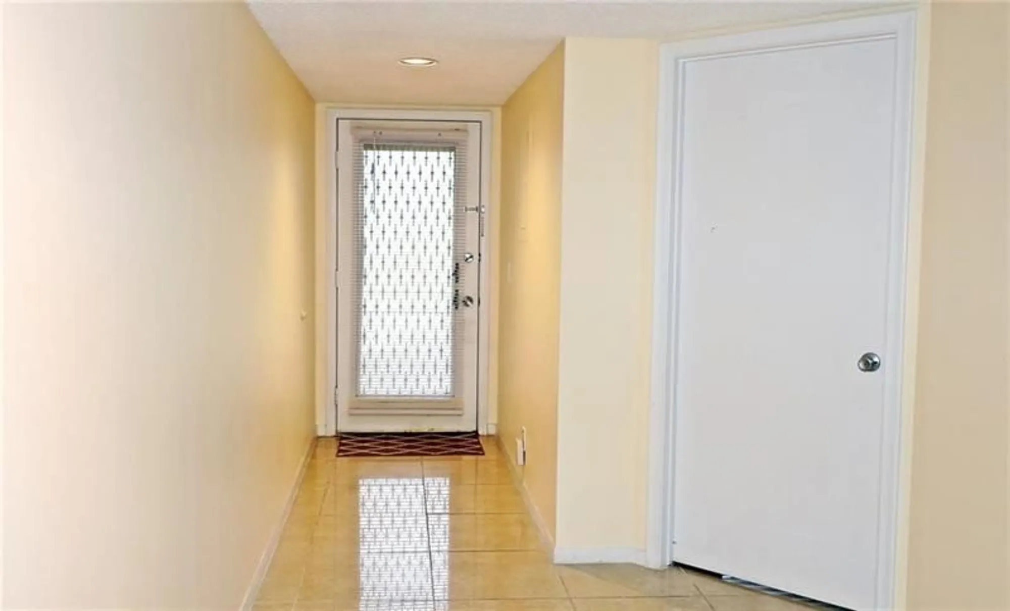 Property Slideshow image 6 of 16 | 1110 sw 125th ave apt 314m, Pembroke Pines, FL, 33027
