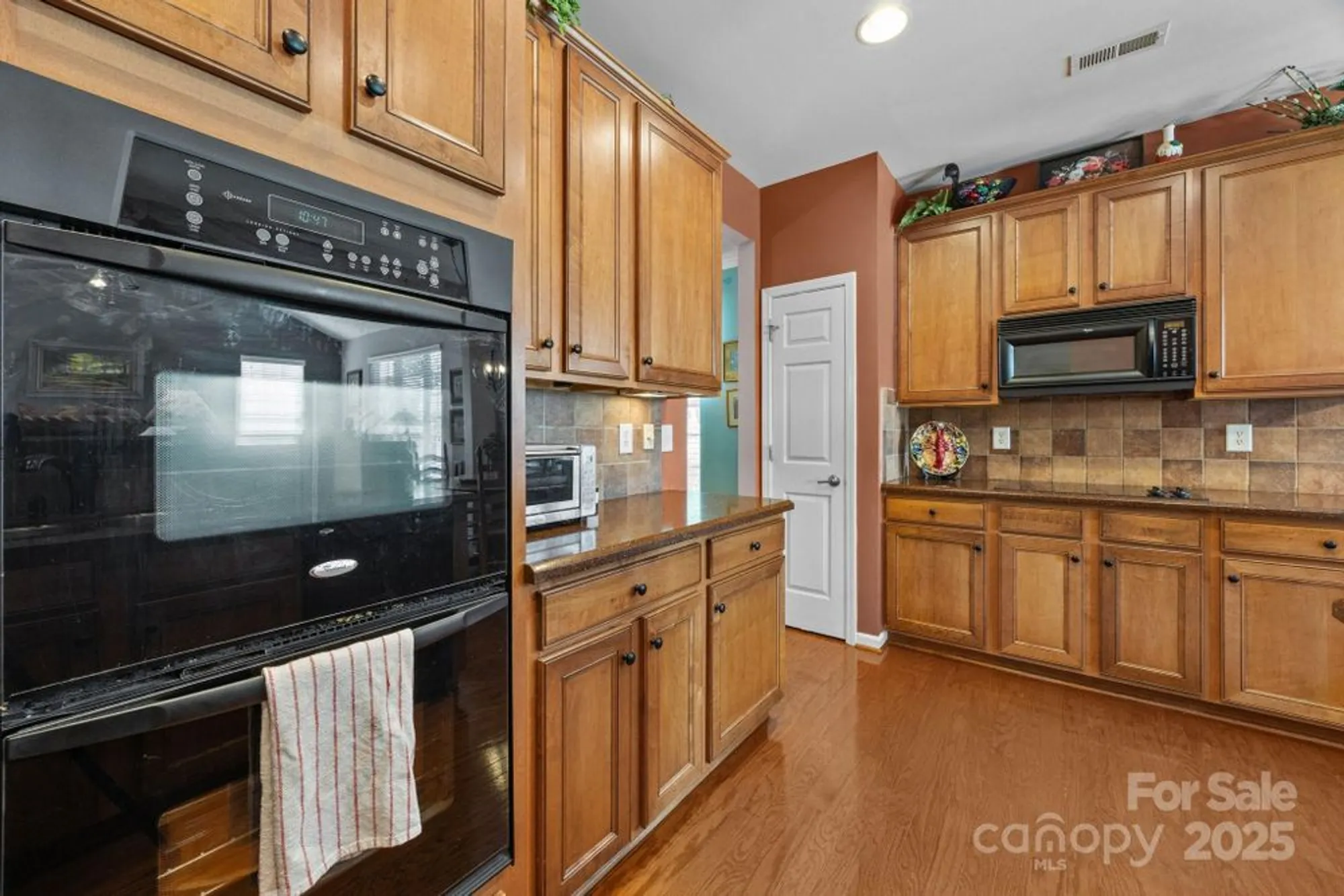 Property Slideshow image 11 of 44 | 253 garnet ct, Fort Mill, SC, 29708