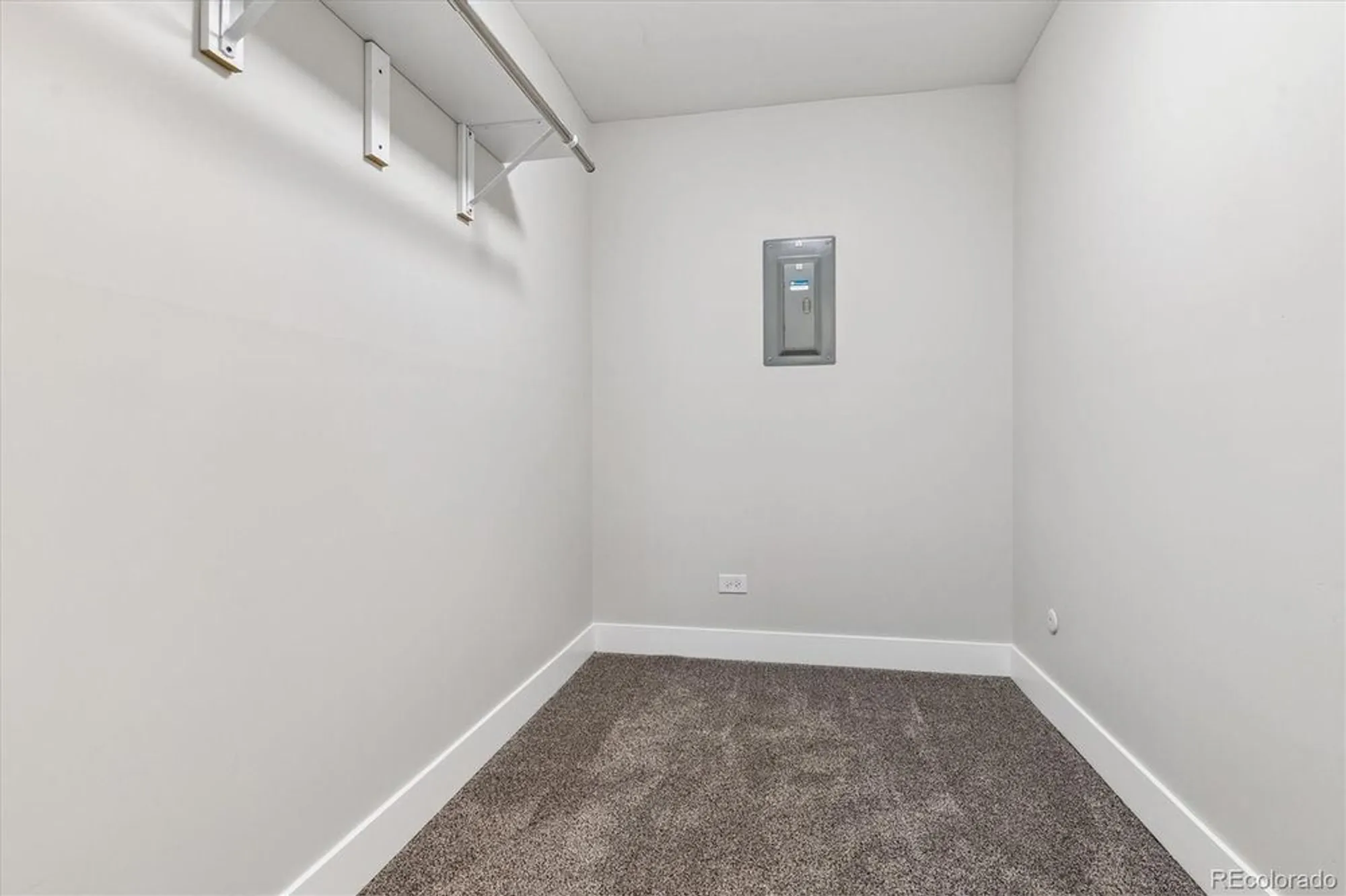 Property Slideshow image 15 of 38 | 695 s alton way 5a, Denver, CO, 80247