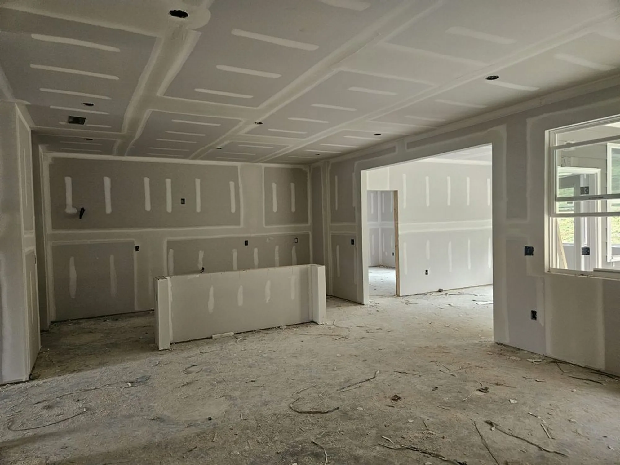 Property Slideshow image 16 of 31 | 356 stonehaus cir, Antioch, TN, 37013