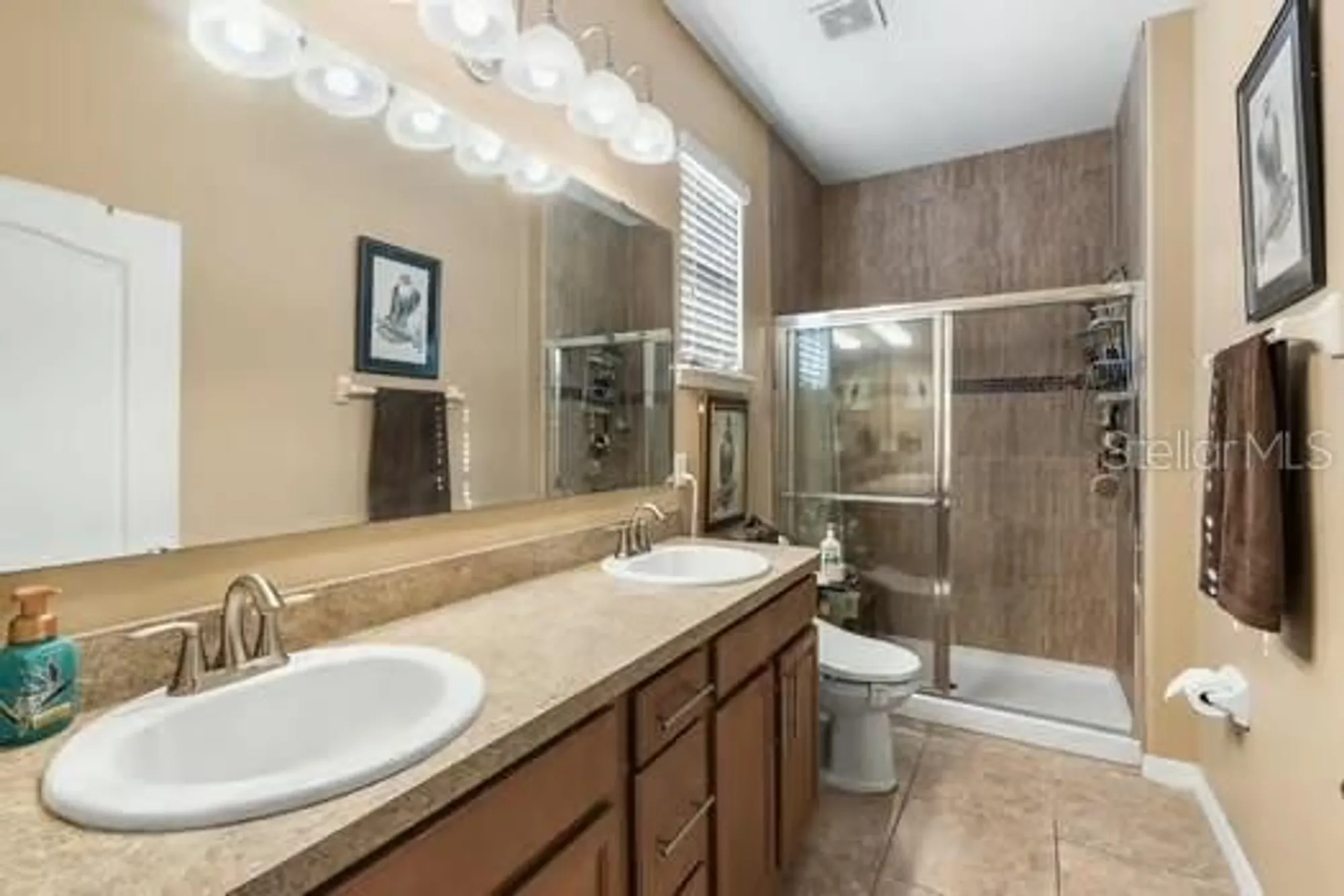 Property Slideshow image 16 of 48 | 4513 antietam creek trl, Leesburg, FL, 34748
