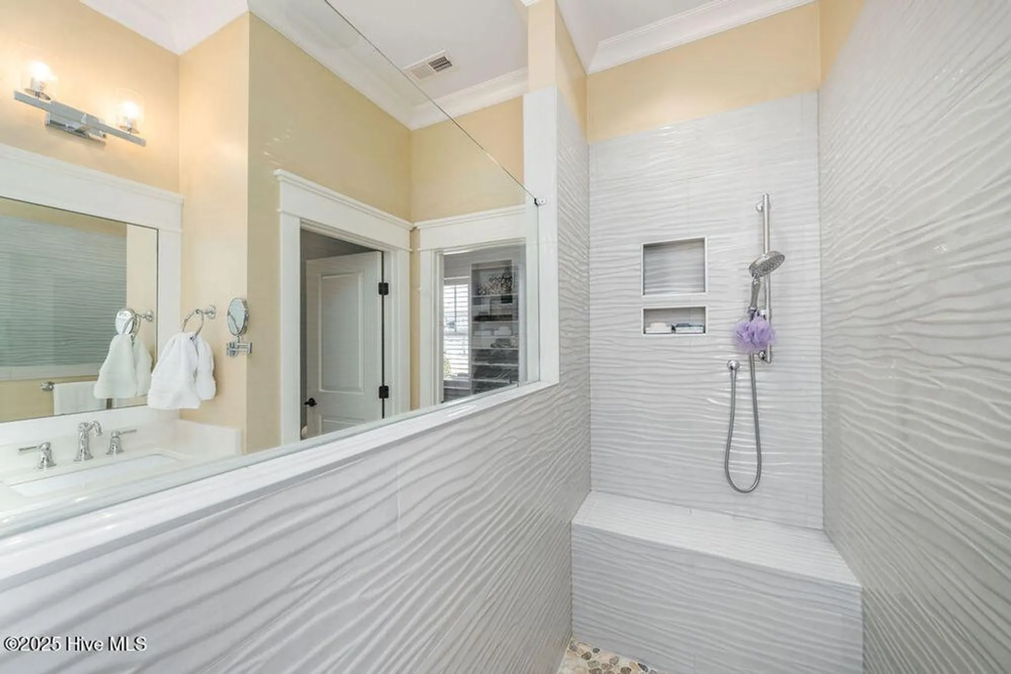 Property Slideshow image 19 of 39 | 3211 oceanic bay dr, Southport, NC, 28461