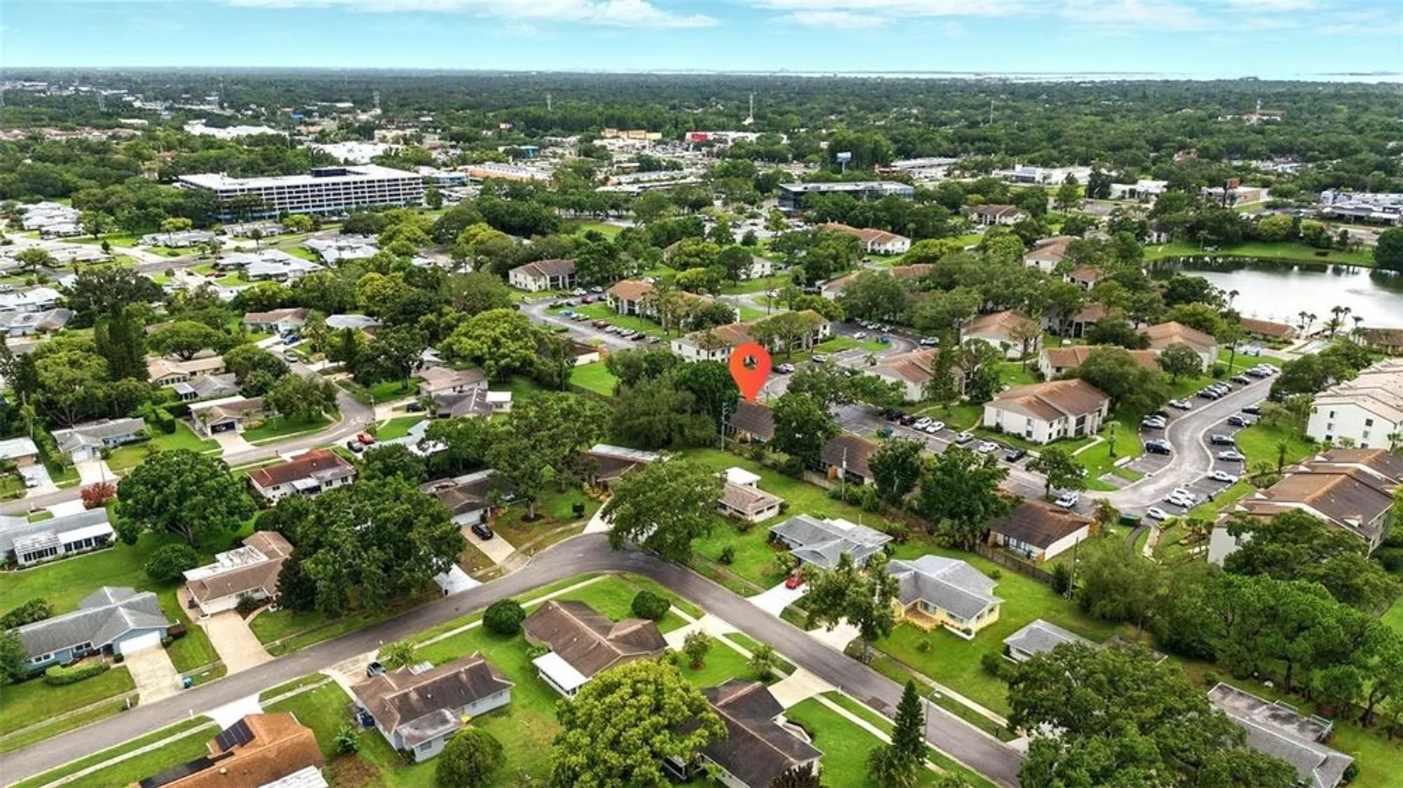 Property Slideshow image 36 of 44 | 1725 pine ridge way e, Palm Harbor, FL, 34684