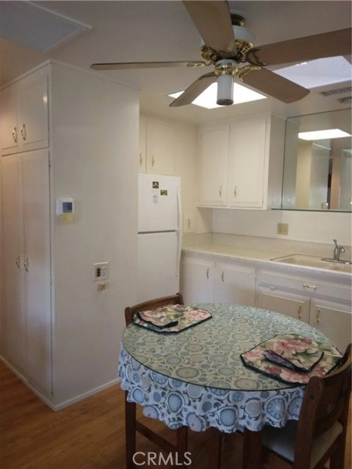 Property Slideshow image 9 of 23 | 13061 del monte dr, Seal Beach, CA, 90740