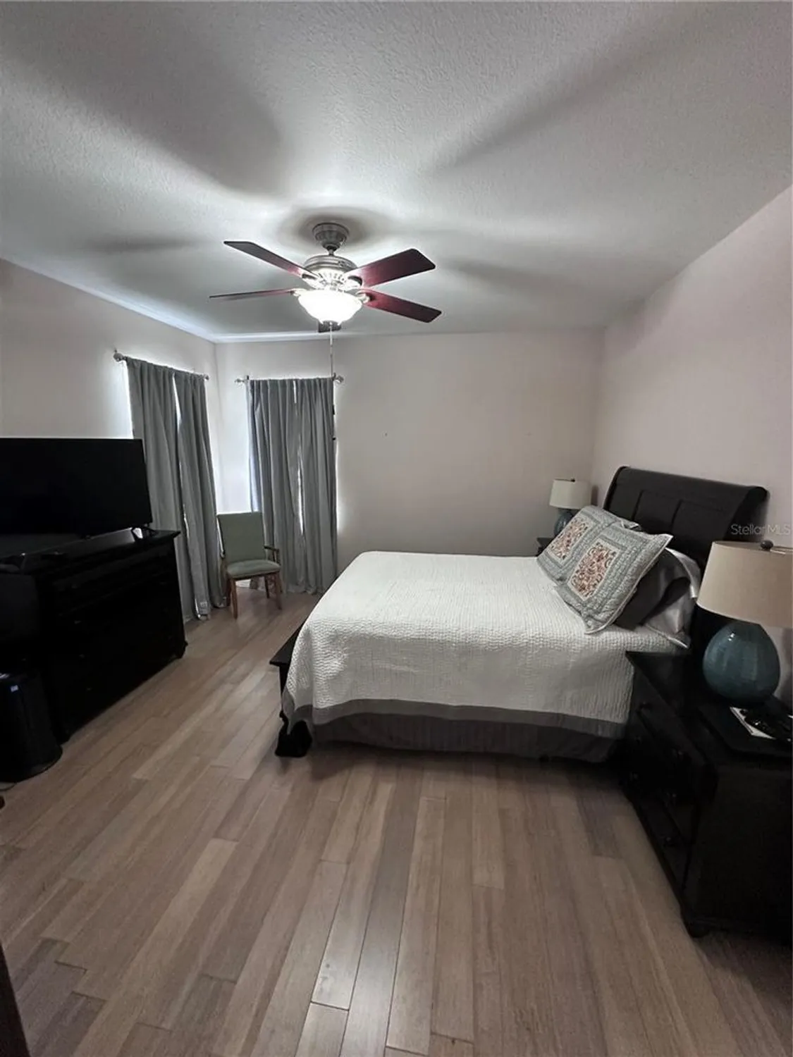 Property Slideshow image 13 of 30 | 4924 creekside trl, Sarasota, FL, 34243