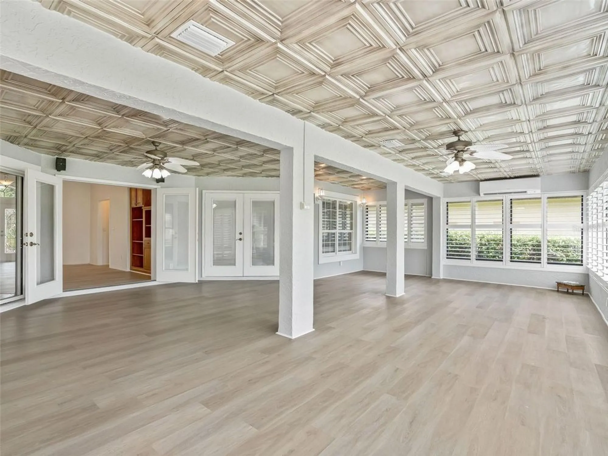 Property Slideshow image 34 of 52 | 39640 harbor hills blvd, Lady Lake, FL, 32159