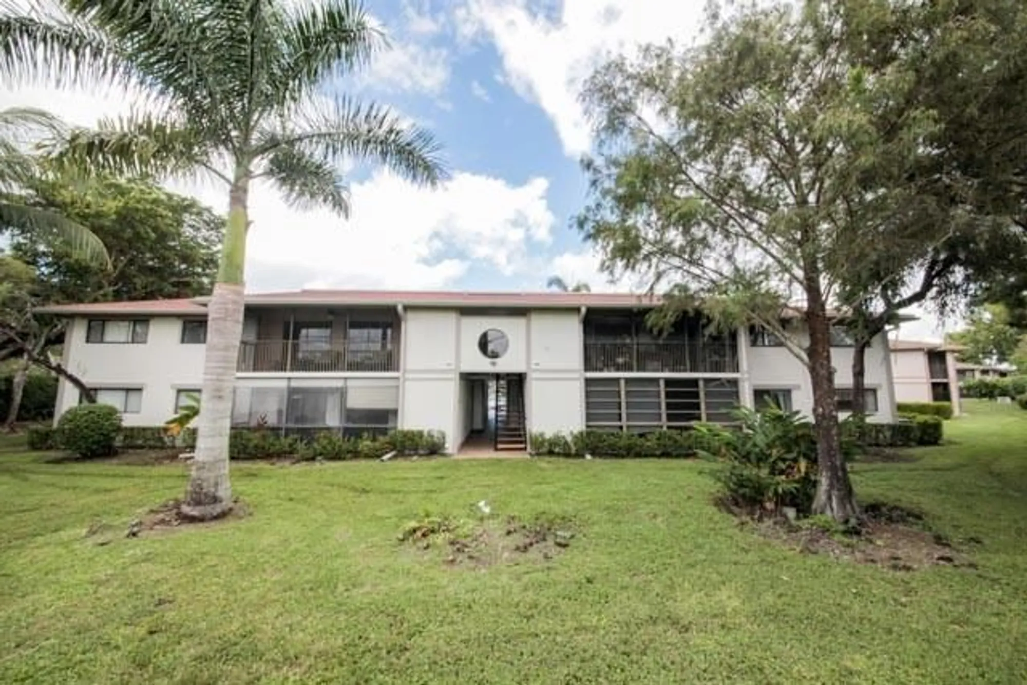 Property Slideshow image 14 of 14 | 10753 w clairmont cir 106, Tamarac, FL, 33321