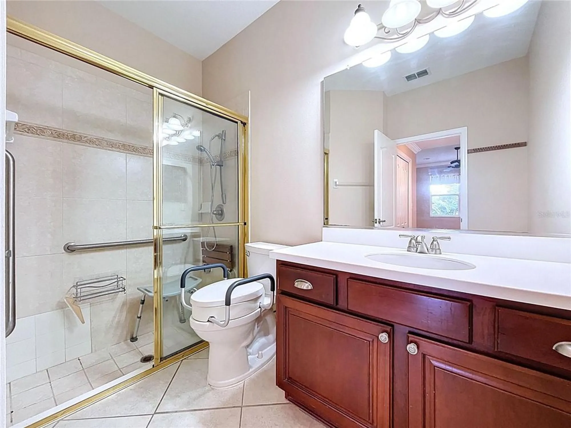Property Slideshow image 29 of 74 | 2018 inverness greens dr # 2018, Sun City Center, FL, 33573