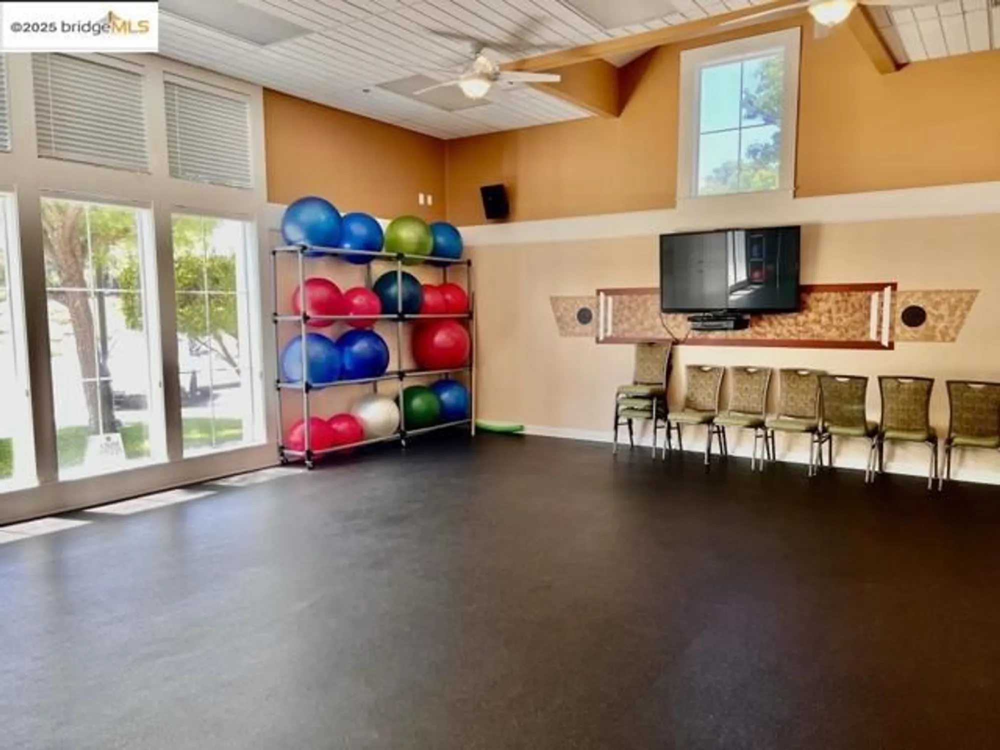 Property Slideshow image 31 of 35 | 599 pomona dr, Brentwood, CA, 94513