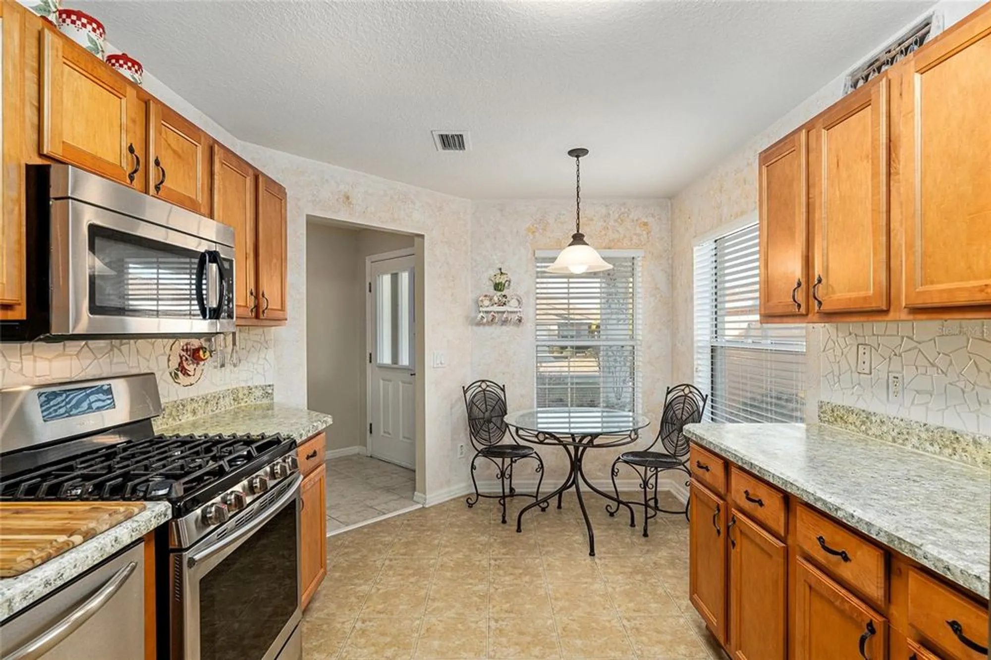 Property Slideshow image 20 of 53 | 10071 sw 90th loop, Ocala, FL, 34481