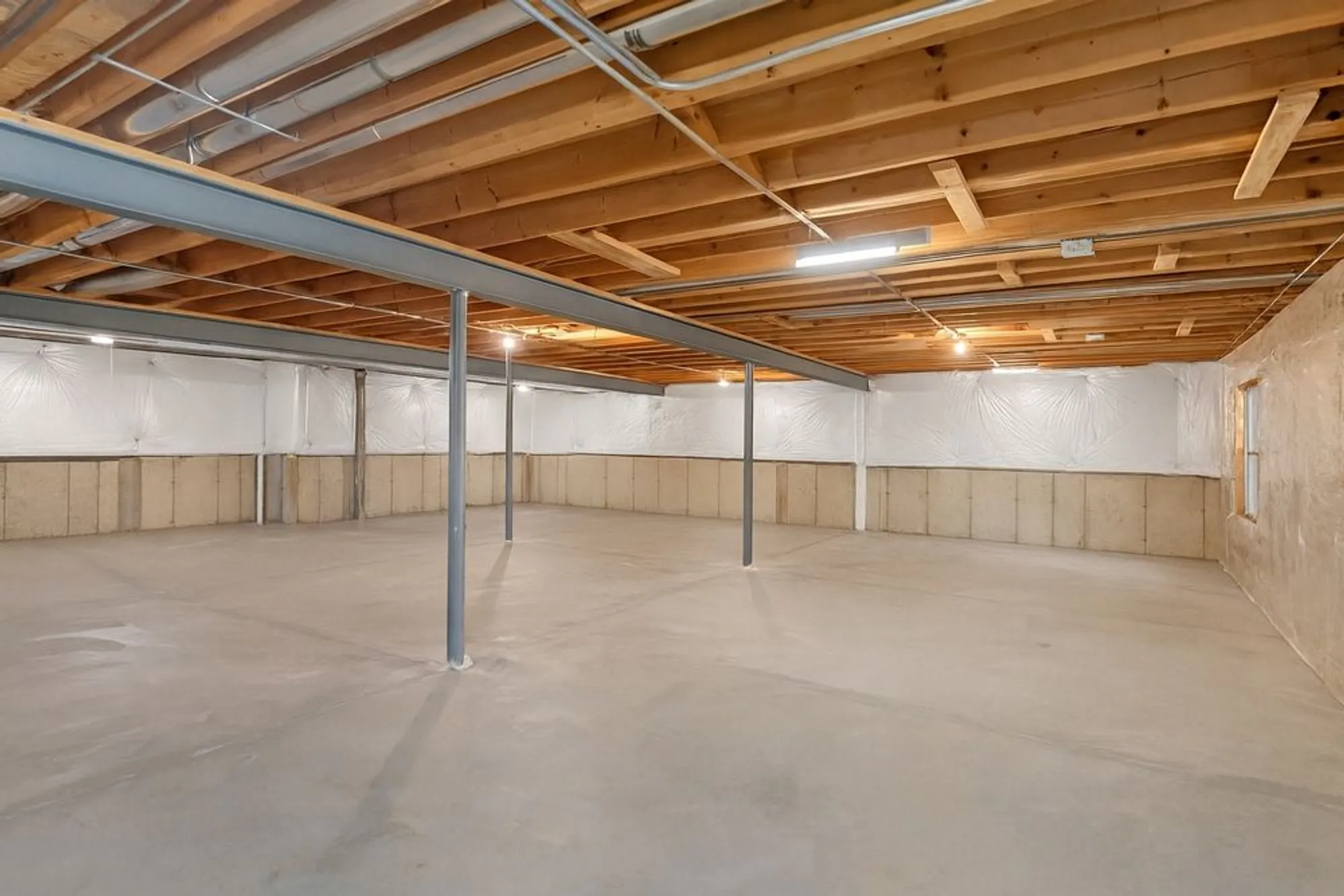 Property Slideshow image 57 of 71 | 2660 harnish dr, Algonquin, IL, 60102