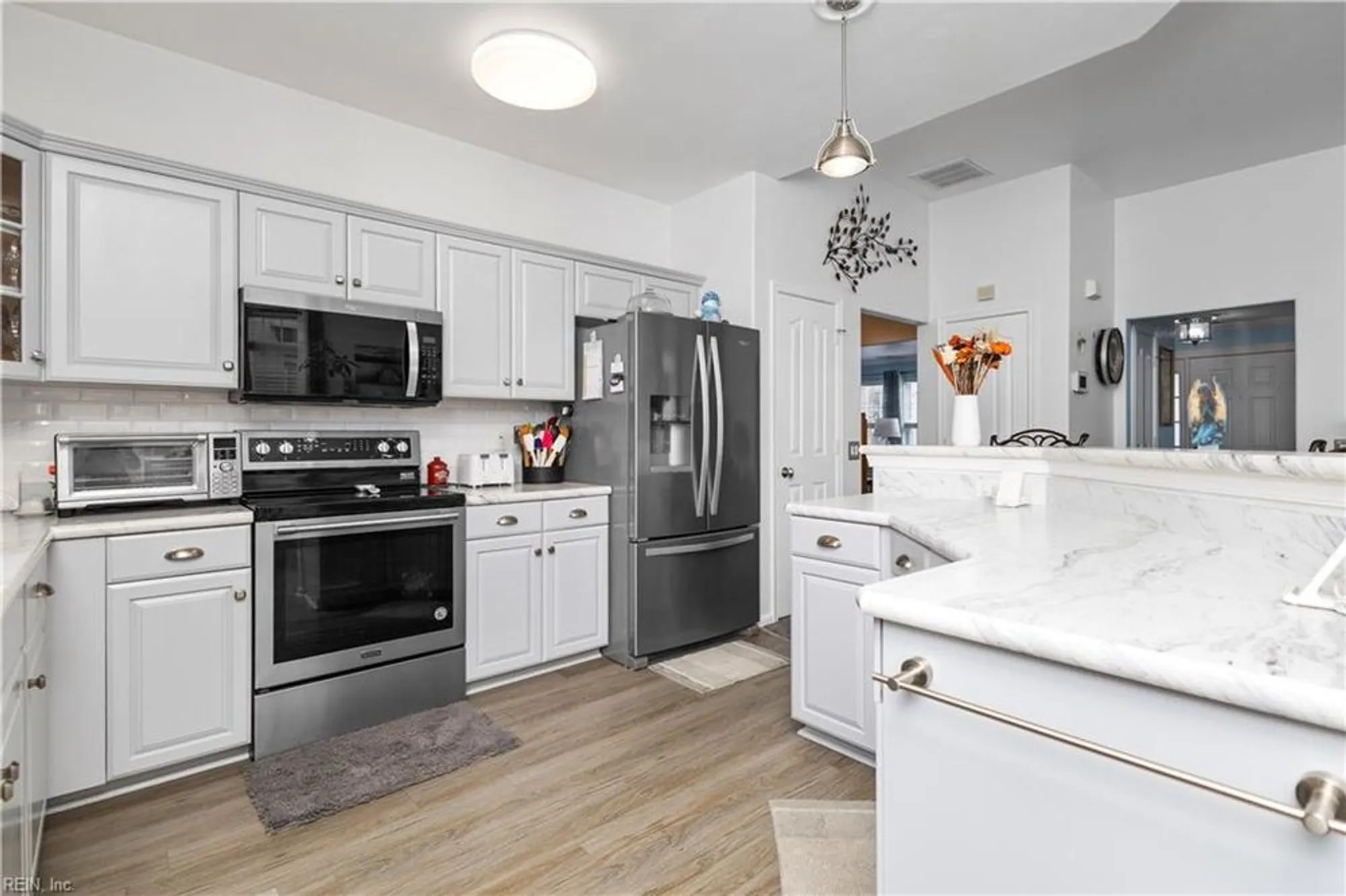 Property Slideshow image 23 of 45 | 1134 alexandria ln, Chesapeake, VA, 23320