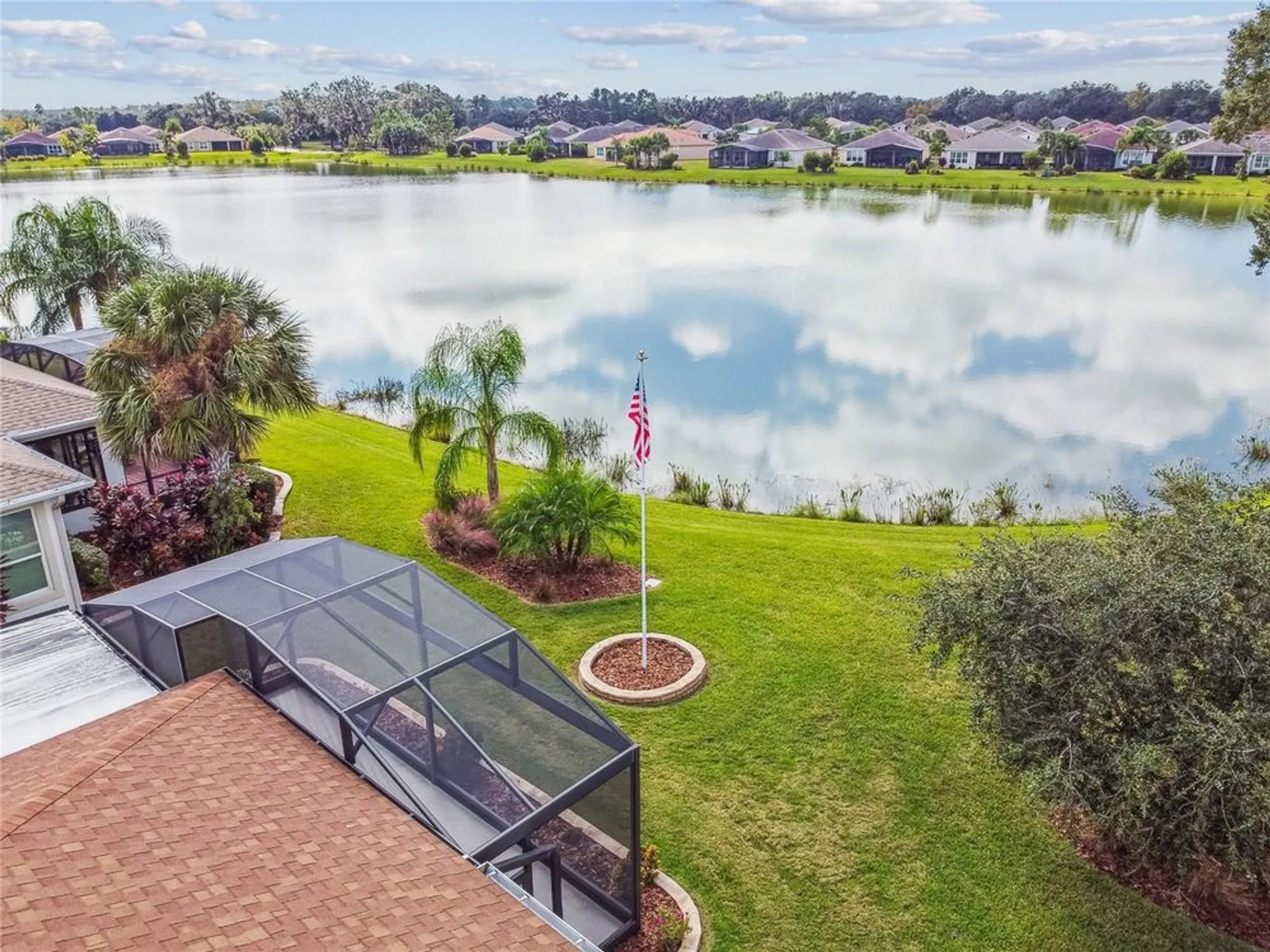 Property Slideshow image 1 of 67 | 333 via torrente dr, Poinciana, FL, 34759