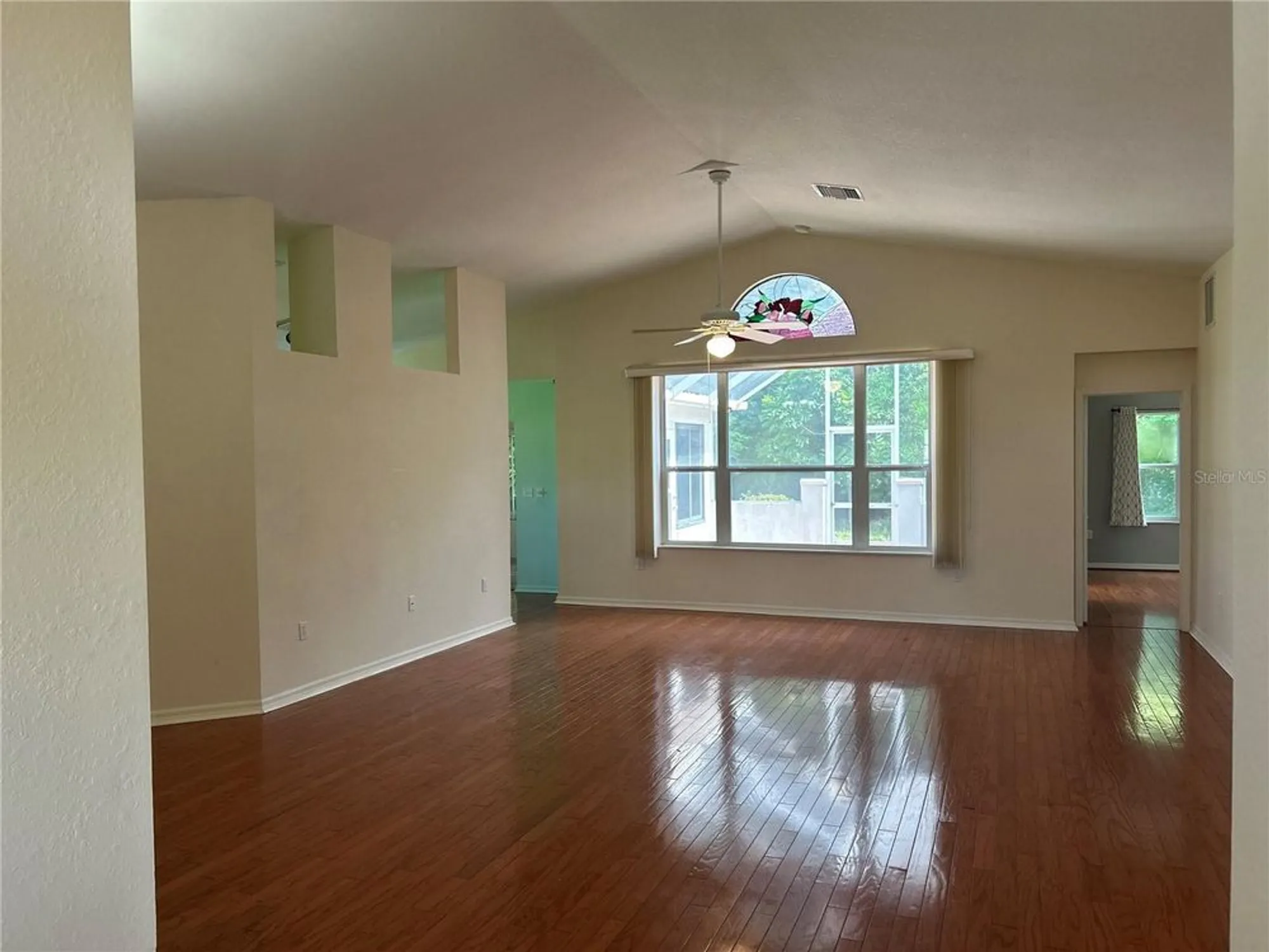 Property Slideshow image 2 of 25 | 11014 sw 73rd cir, Ocala, FL, 34476