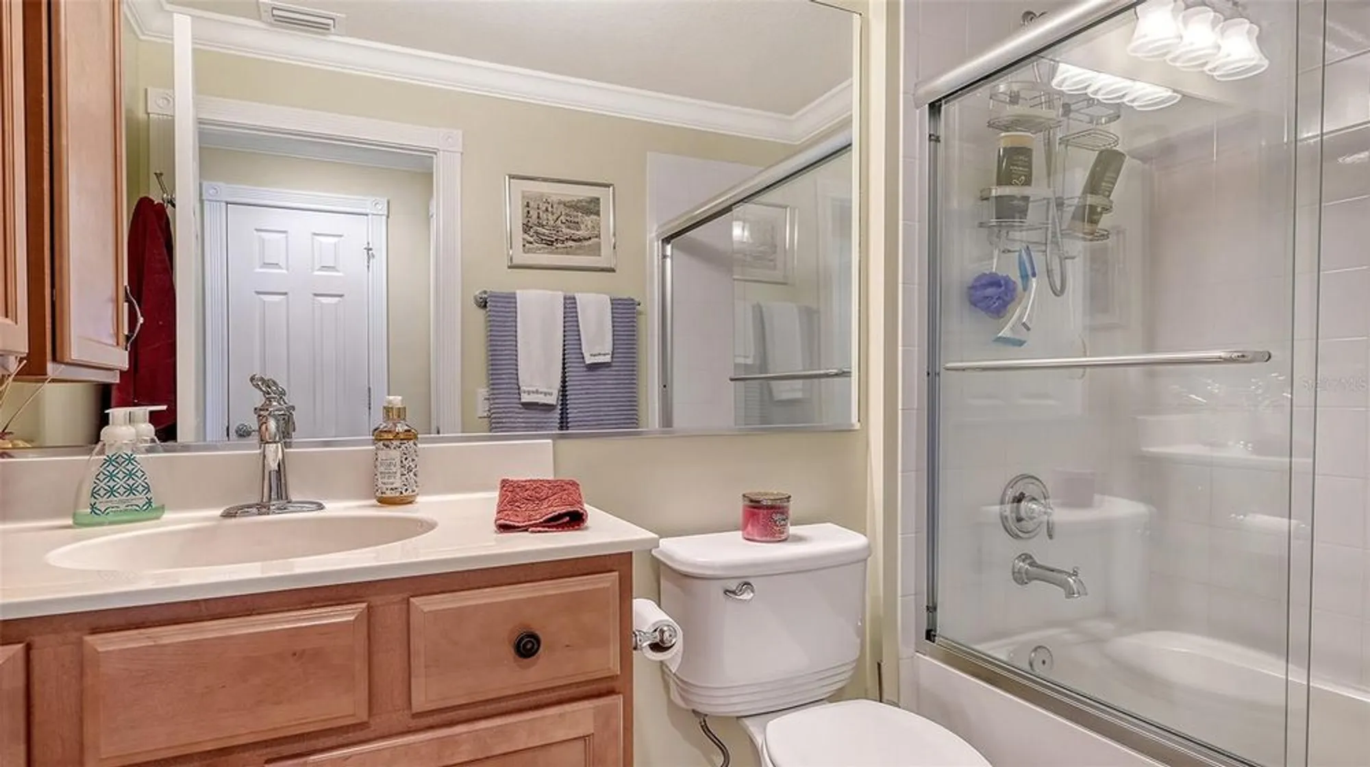 Property Slideshow image 23 of 43 | 5934 guarino dr, Sarasota, FL, 34238