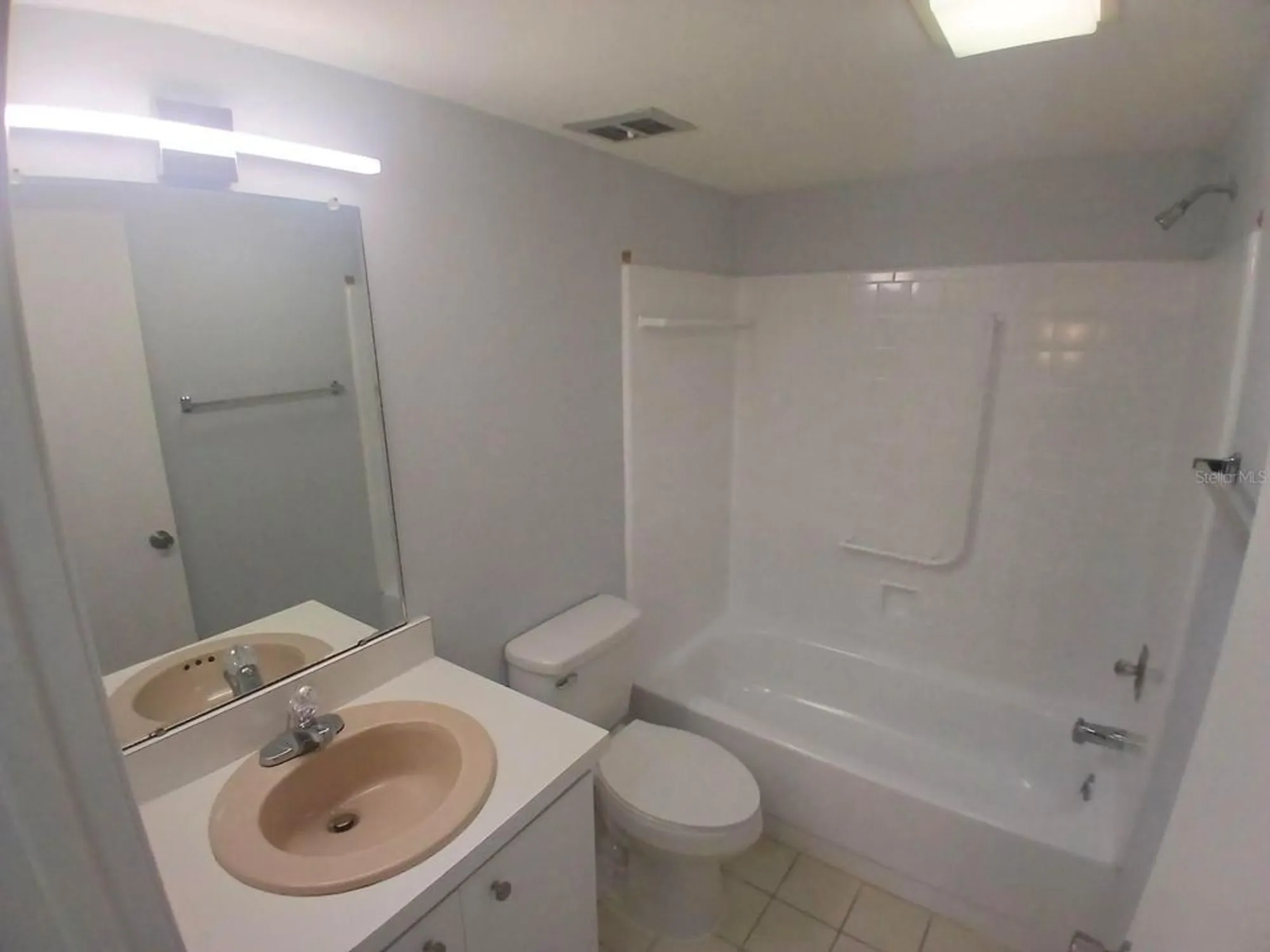 Property Slideshow image 15 of 17 | 19029 us highway 19 n apt 23c, Clearwater, FL, 33764