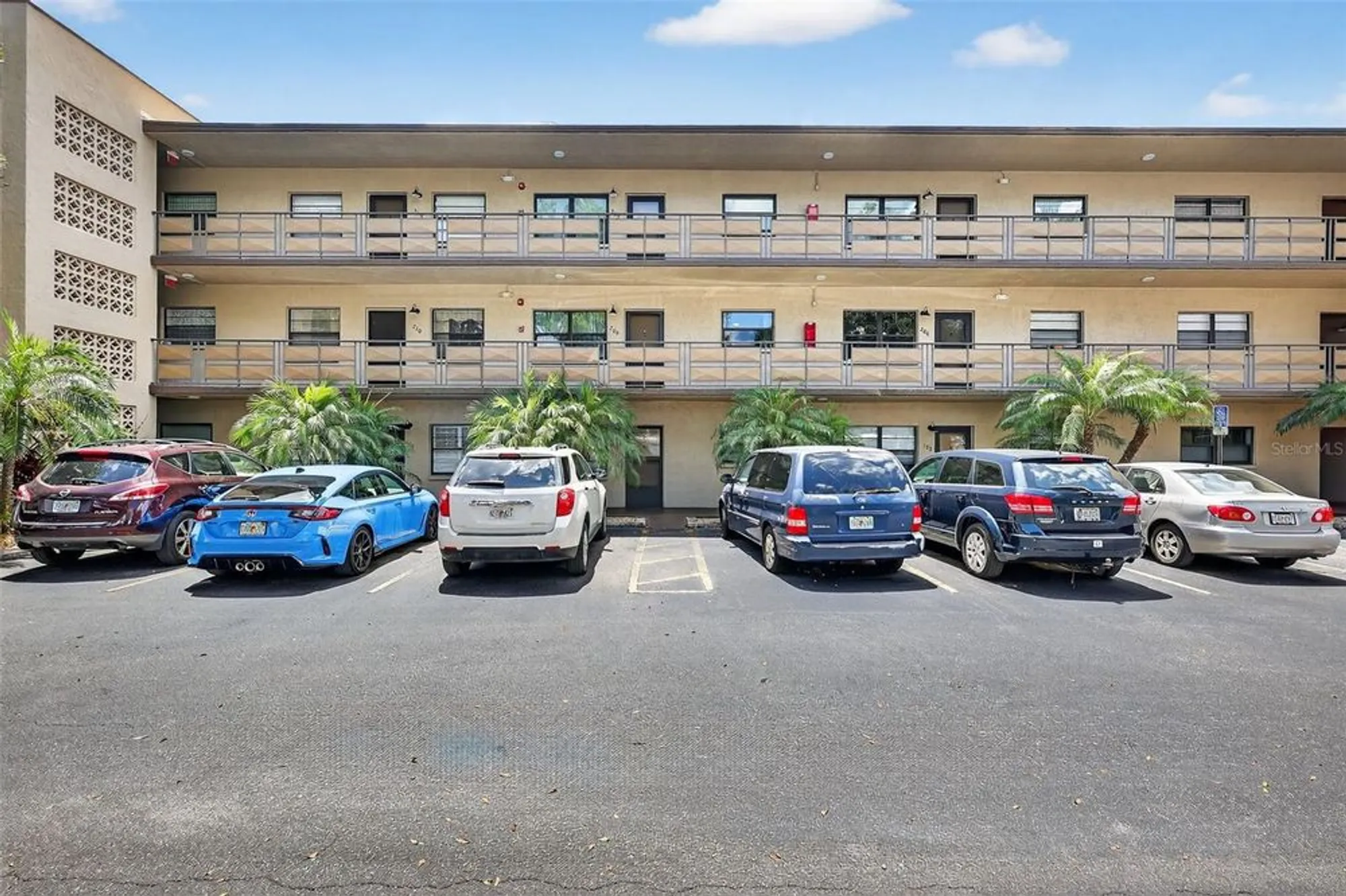 Property Slideshow image 3 of 36 | 5975 terrace park dr n unit 209, Saint Petersburg, FL, 33709