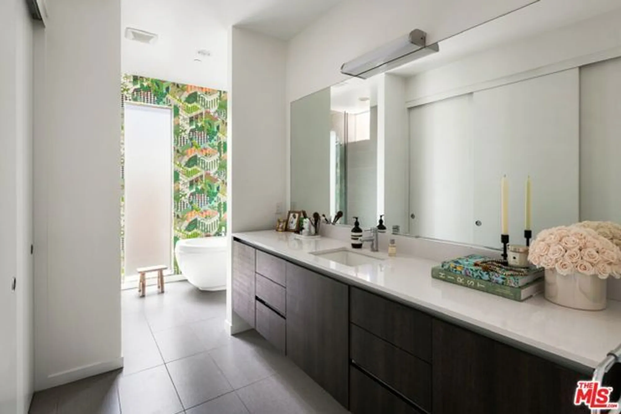 Property Slideshow image 18 of 22 | 4631 kellogg way, Palm Springs, CA, 92262