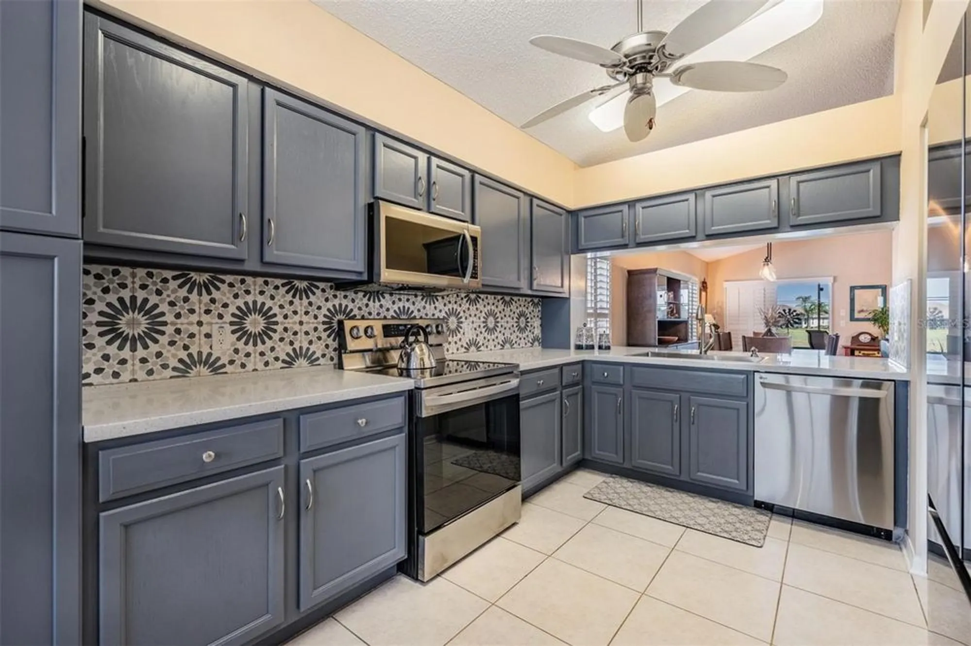 Property Slideshow image 7 of 50 | 1745 westerham loop, Trinity, FL, 34655
