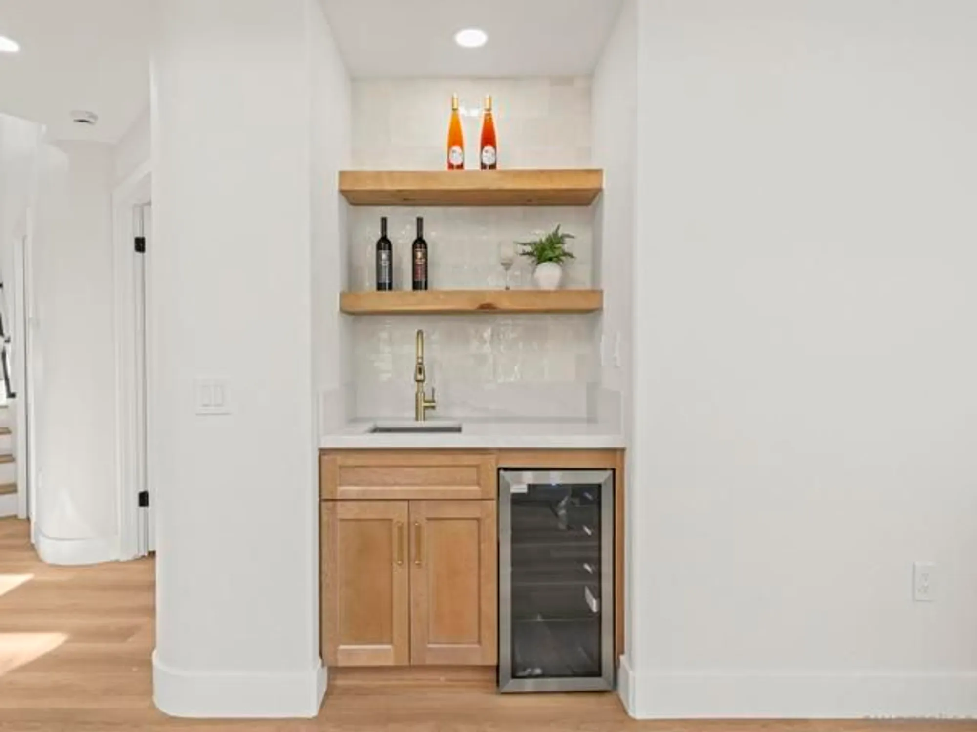 Property Slideshow image 27 of 64 | 4137 pindar way, Oceanside, CA, 92056