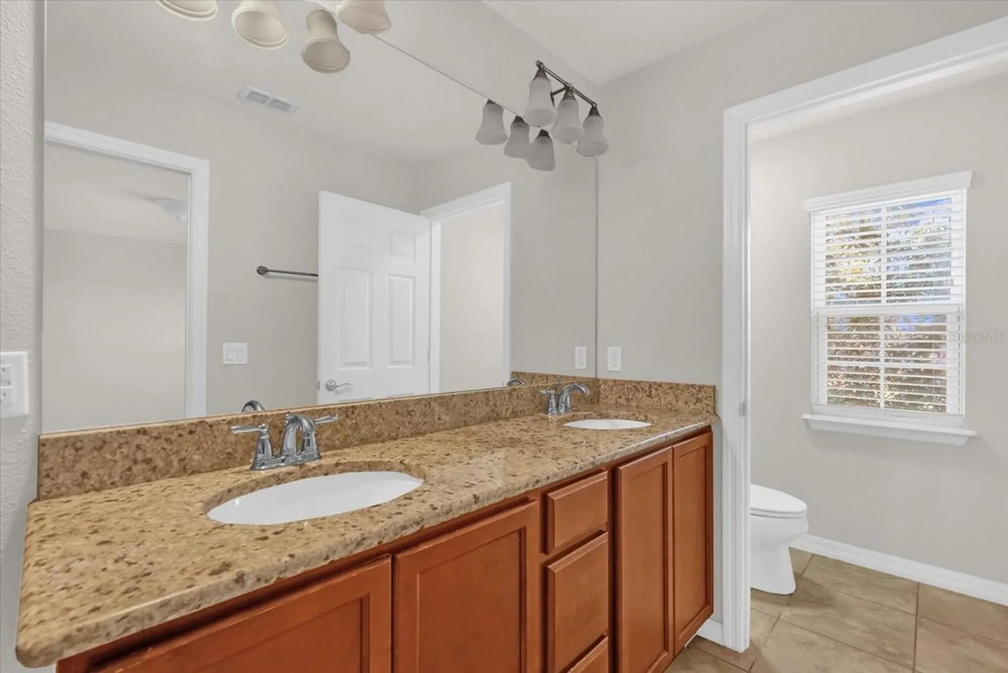 Property Slideshow image 21 of 50 | 11932 lorenza ln, Orlando, FL, 32827
